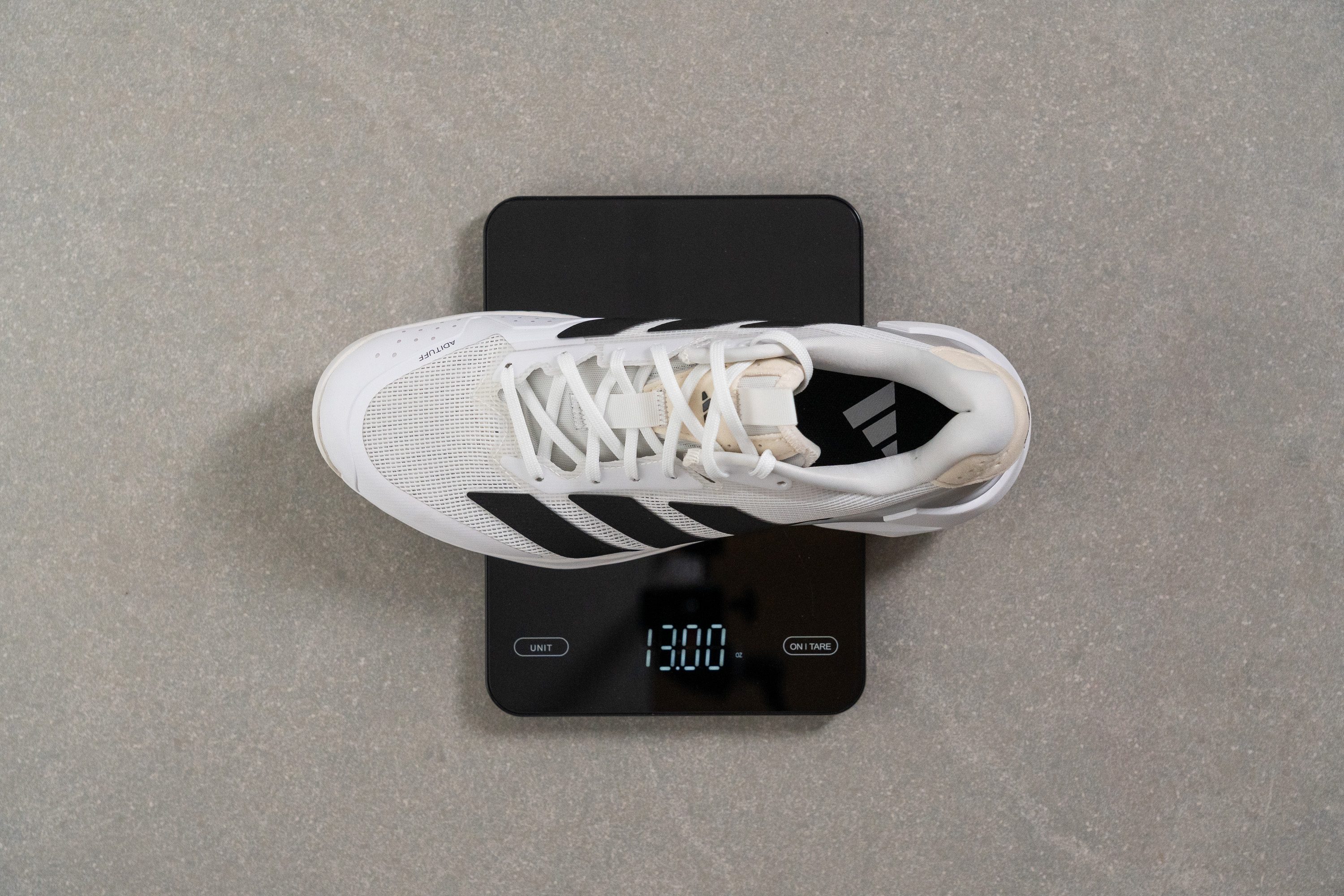 Adidas Adizero Ubersonic 5 Weight