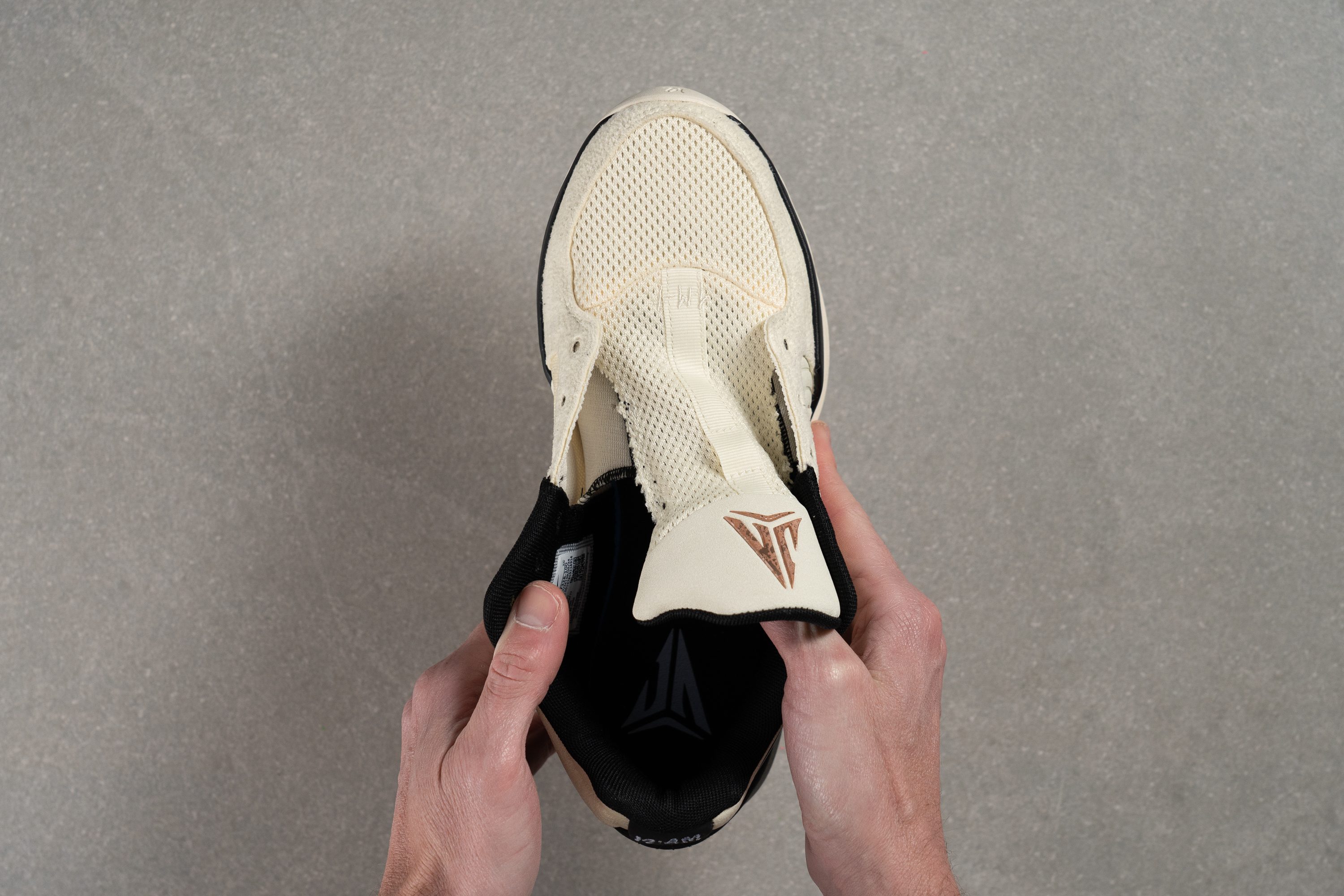 Nike Ja 2 Tongue: gusset type