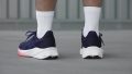 ASICS Dynablast 5 Lateral stability test