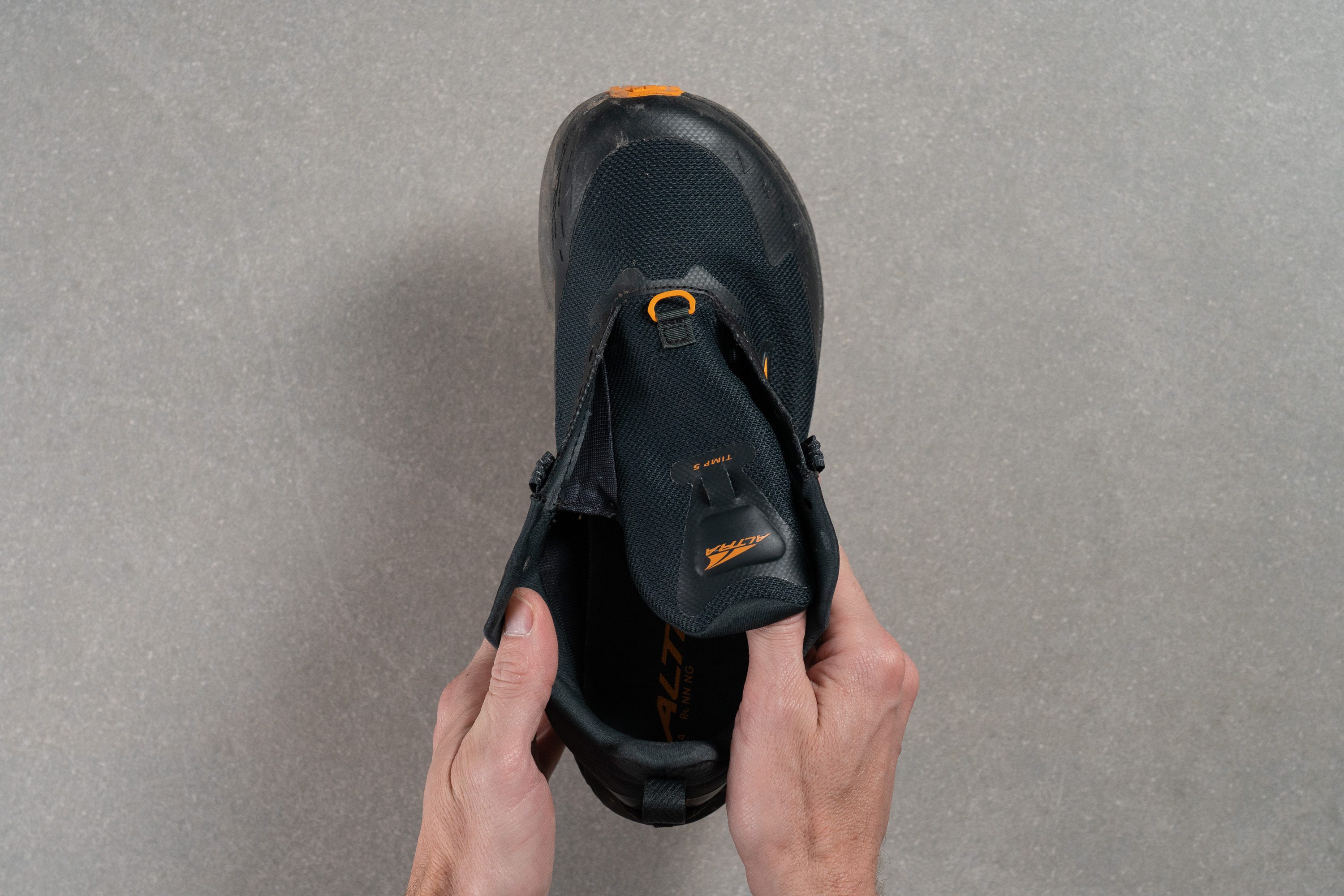 Altra Timp 5 GTX Tongue: gusset type