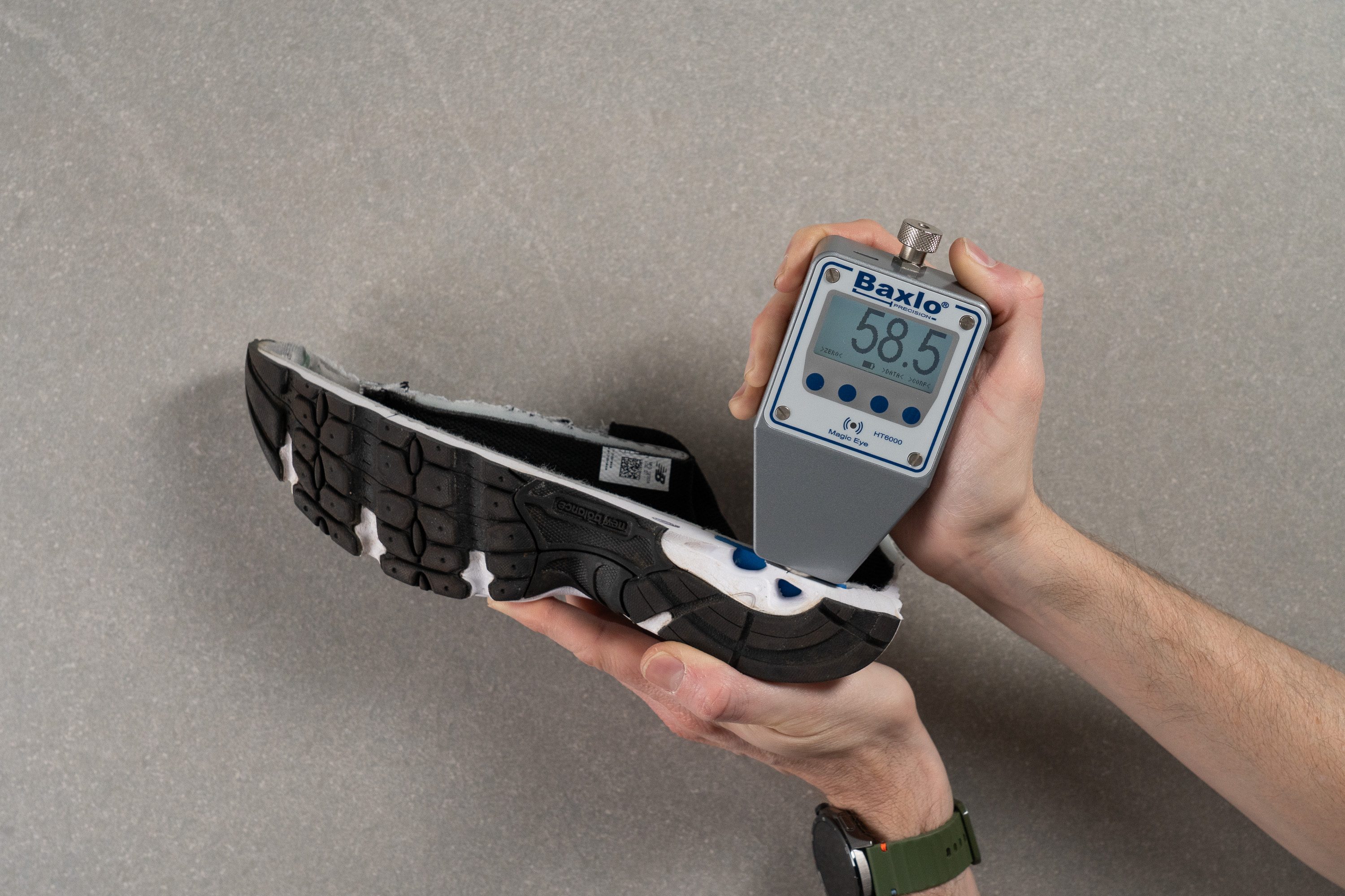 New Balance 740 Secondary foam softness