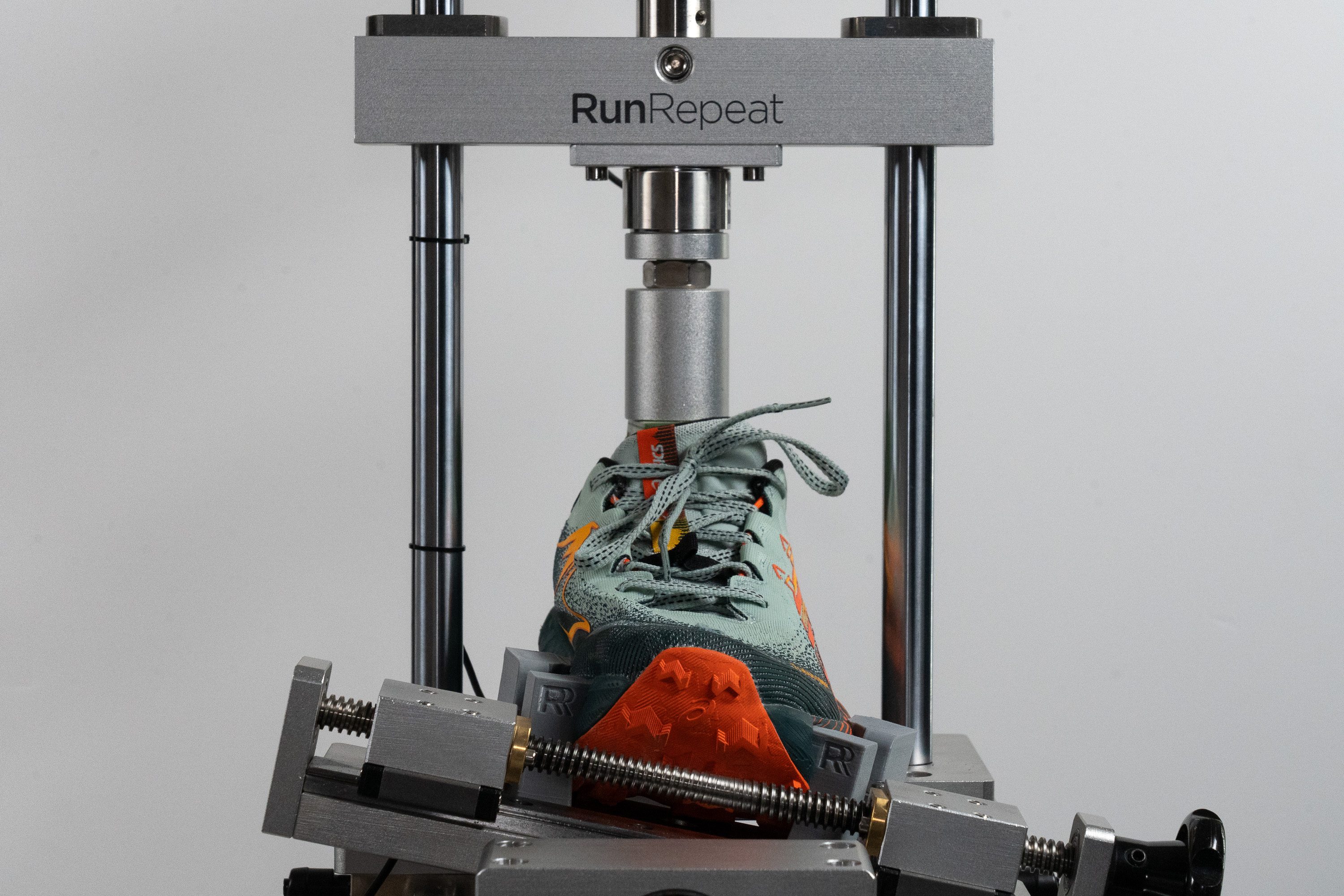 ASICS Trabuco Max 4 Torsional rigidity