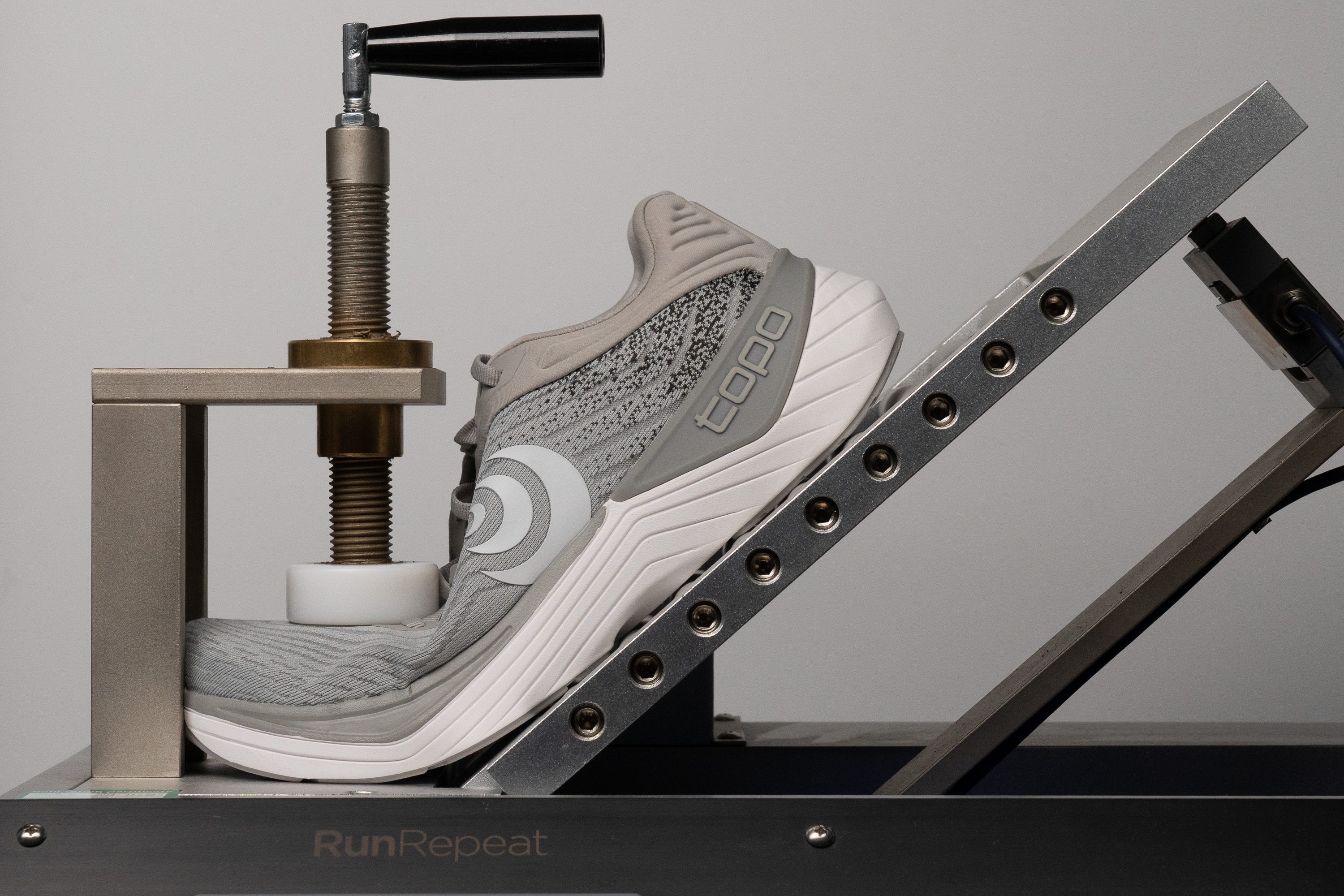 Topo Ultrafly 5 Flexibility / Stiffness