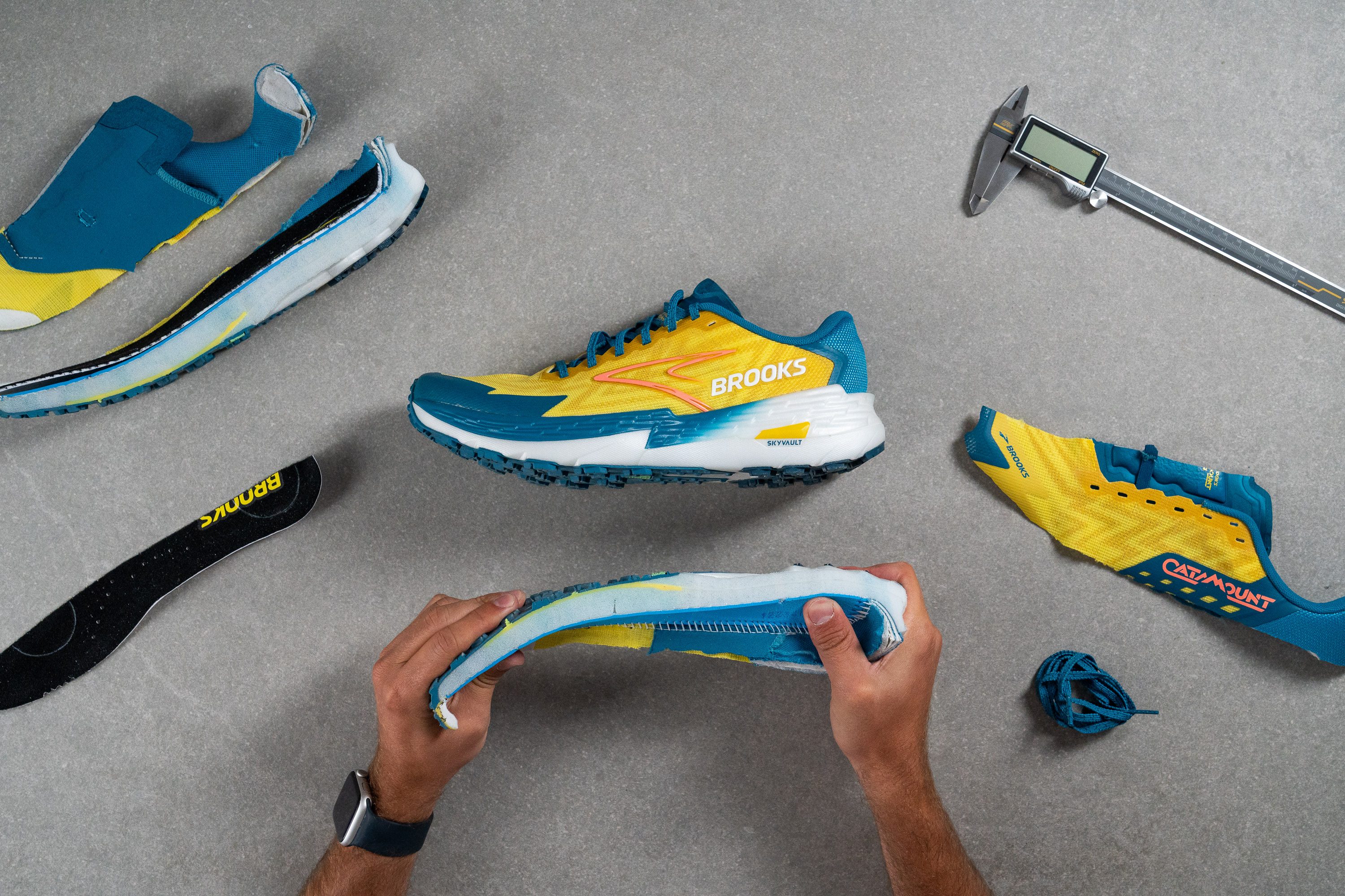 Brooks Catamount 4 parts