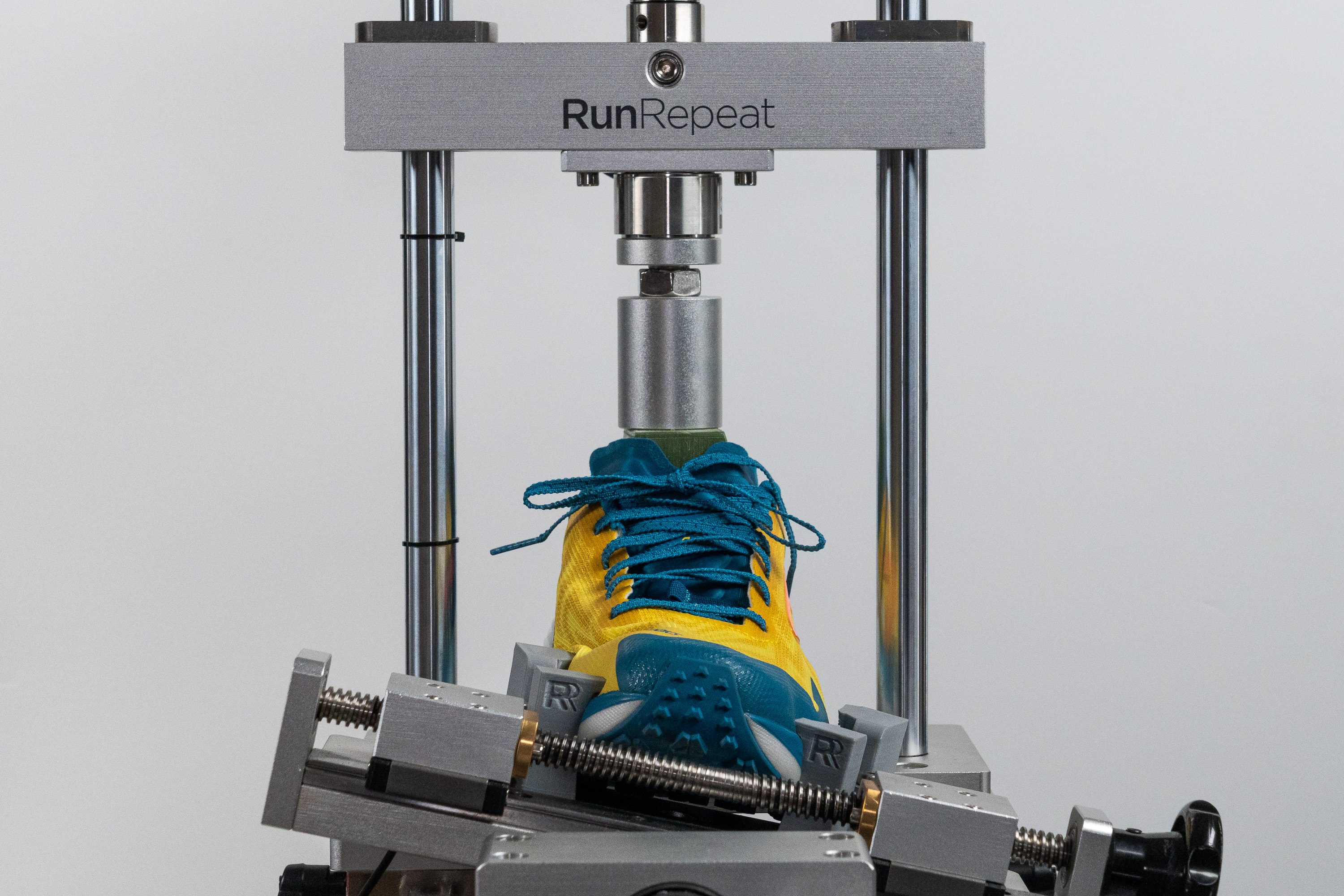 Brooks Catamount 4 Torsional rigidity