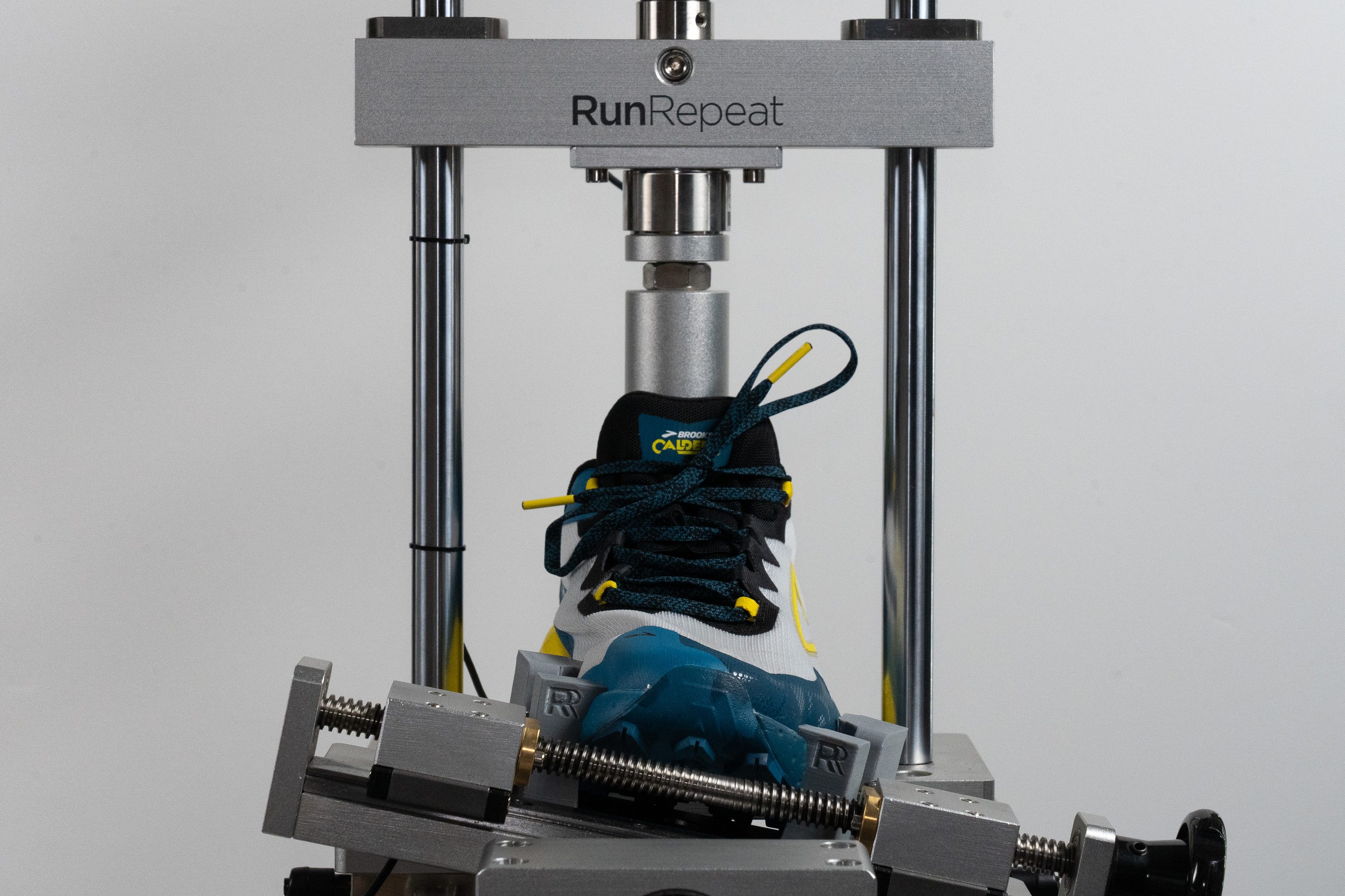 Brooks Caldera 8 Torsional rigidity