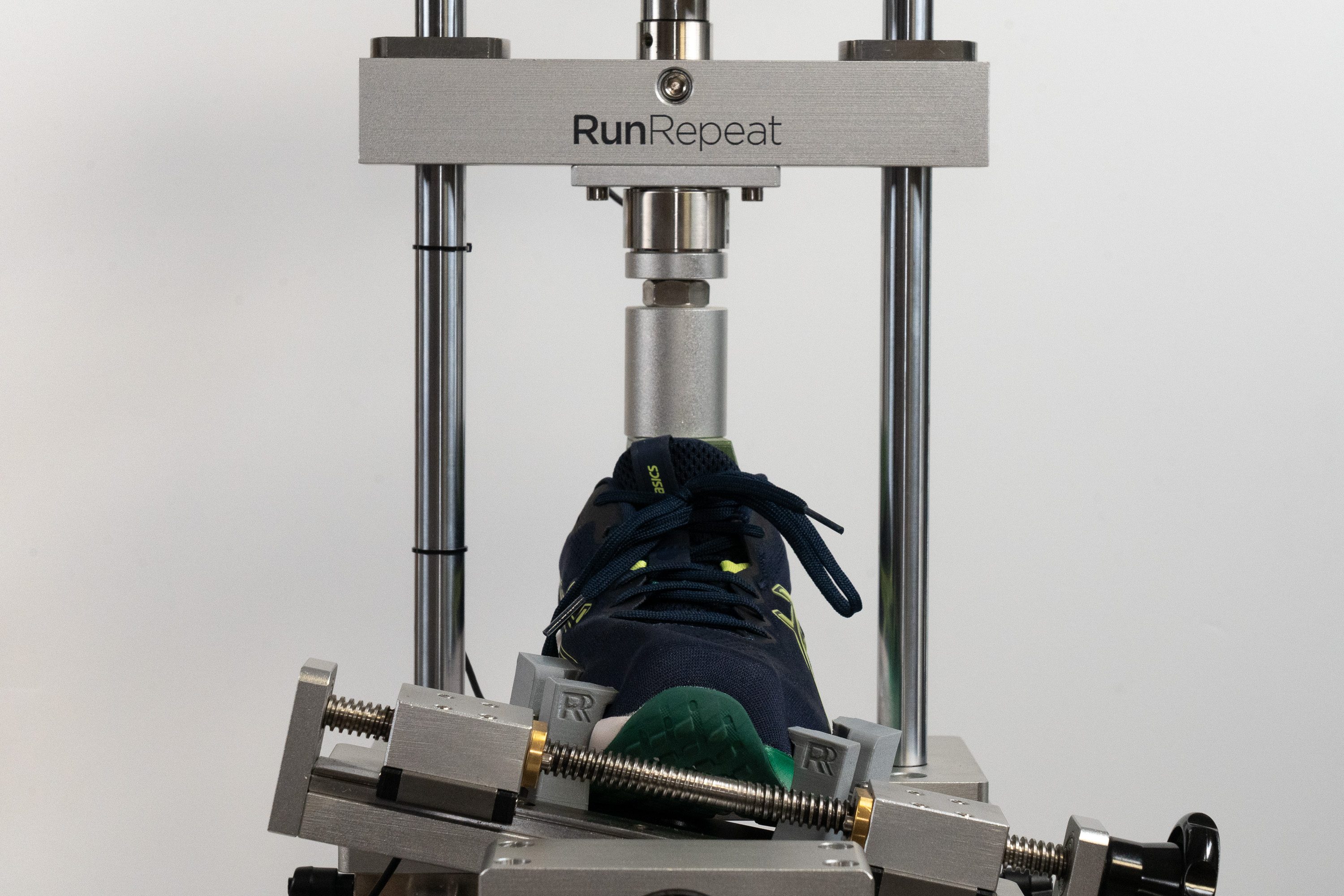 ASICS Gel Pulse 16 Torsional rigidity