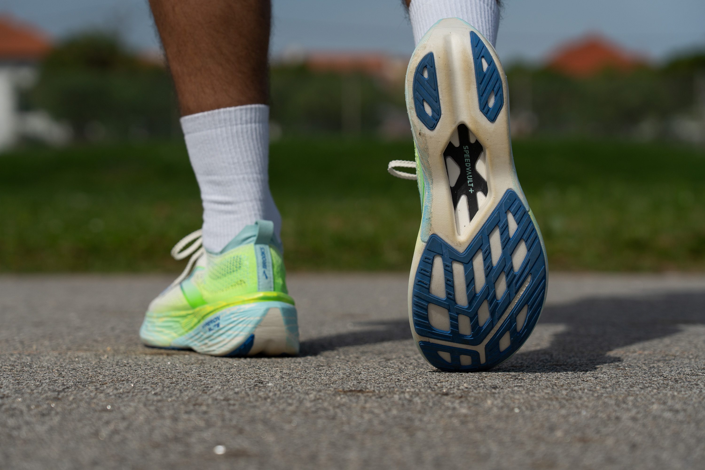 Brooks Hyperion Elite 4 PB outsole design