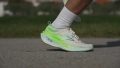 Brooks Hyperion Elite 4 PB run side