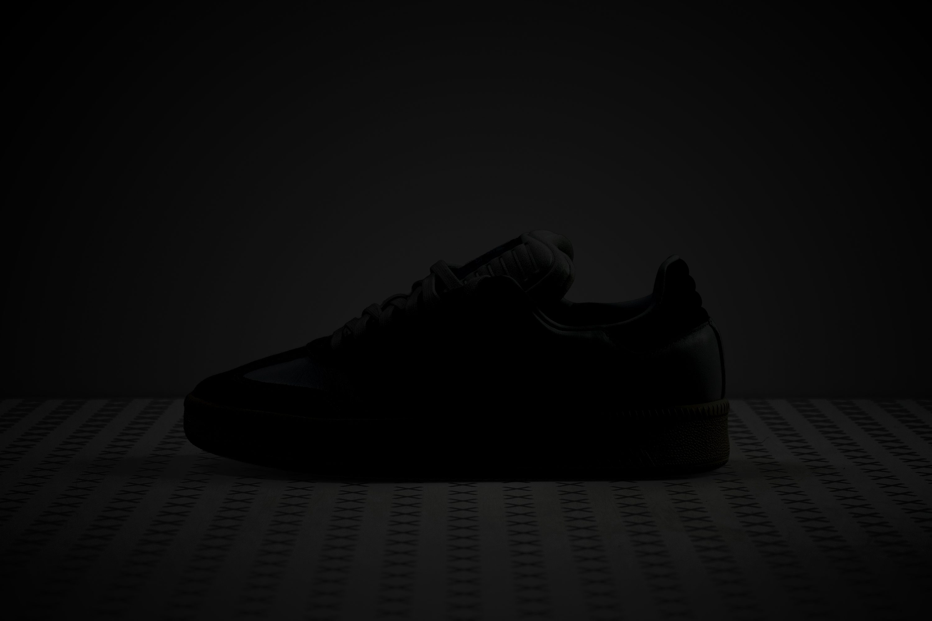 adidas Samba XLG Reflective elements