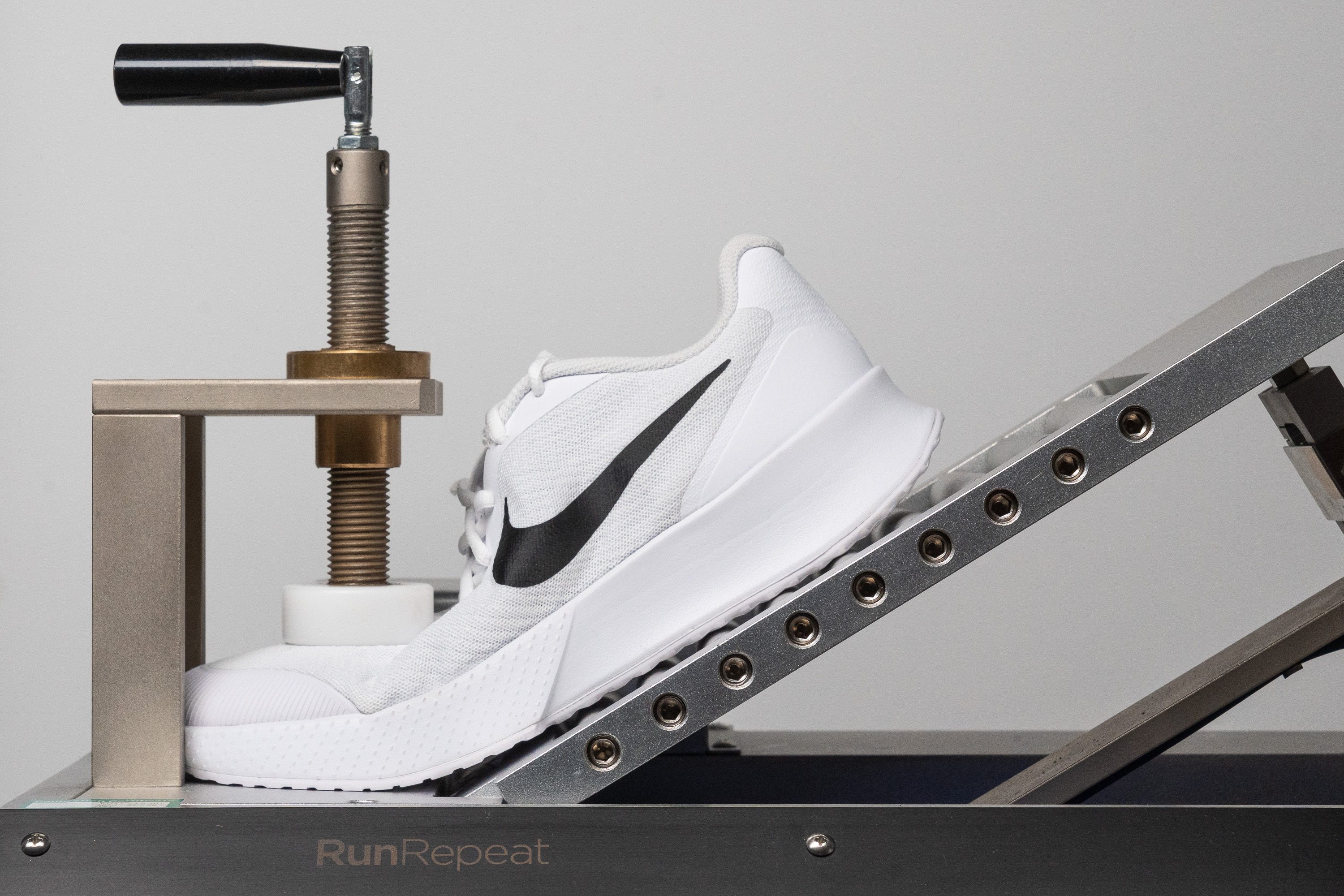 Nike Vapor Lite 3 Flexibility / Stiffness