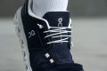 On Cloud 6 Speed lacing