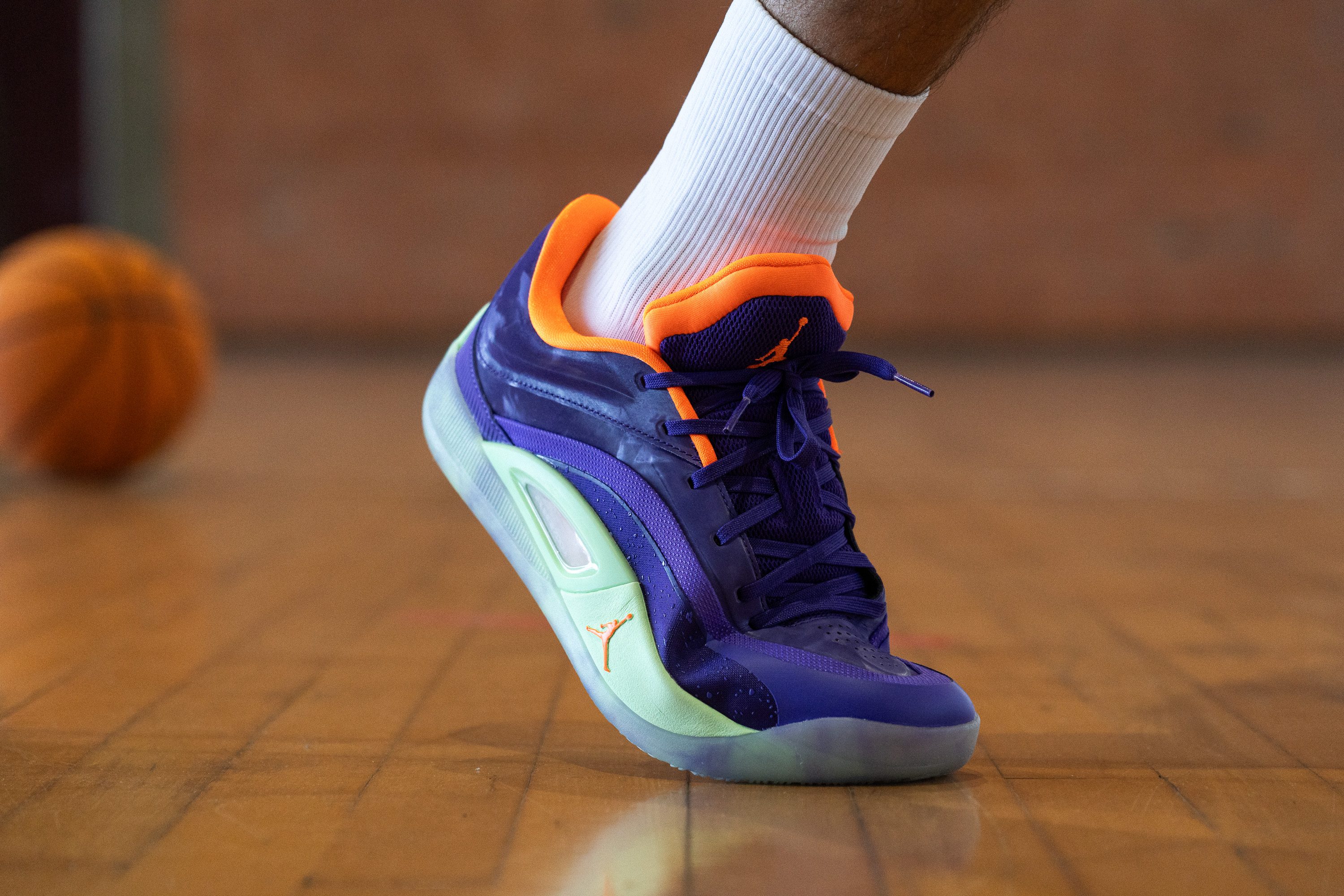 Jordan Zion 4 flexibility