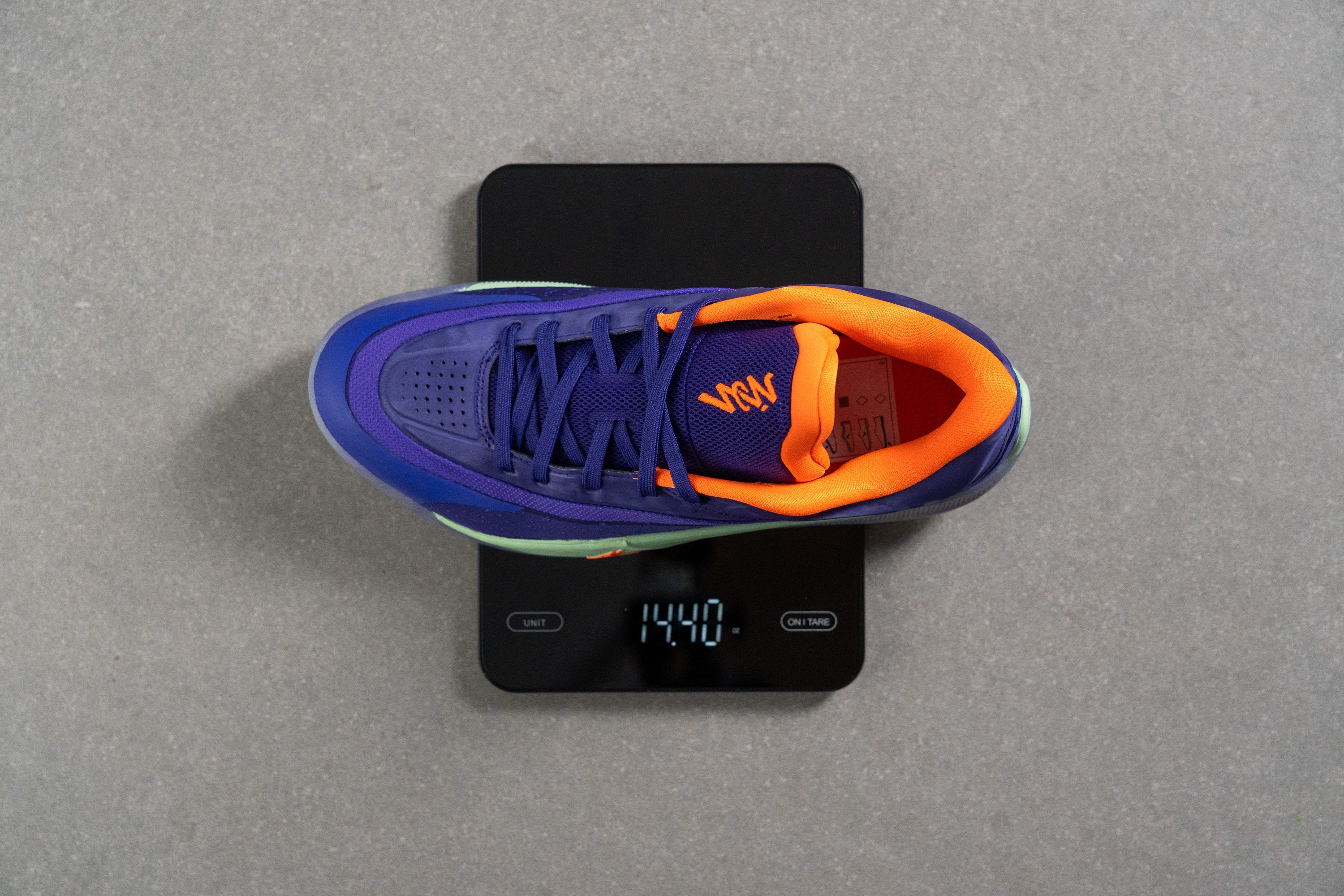 Jordan Zion 4 Weight