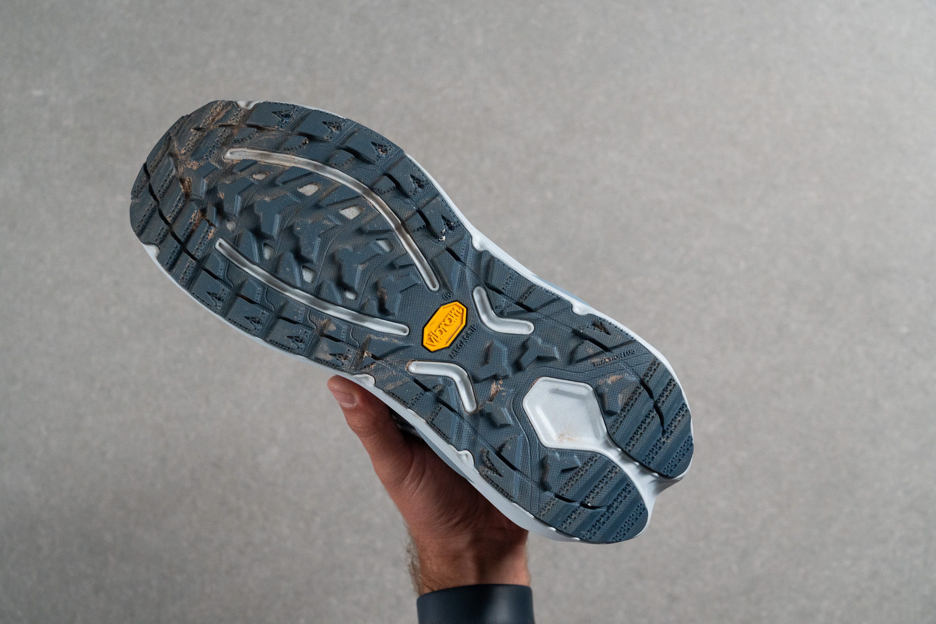HOKA Kaha 3 Low GTX outsole