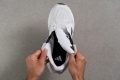 Adidas Questar 3 Tongue: gusset type