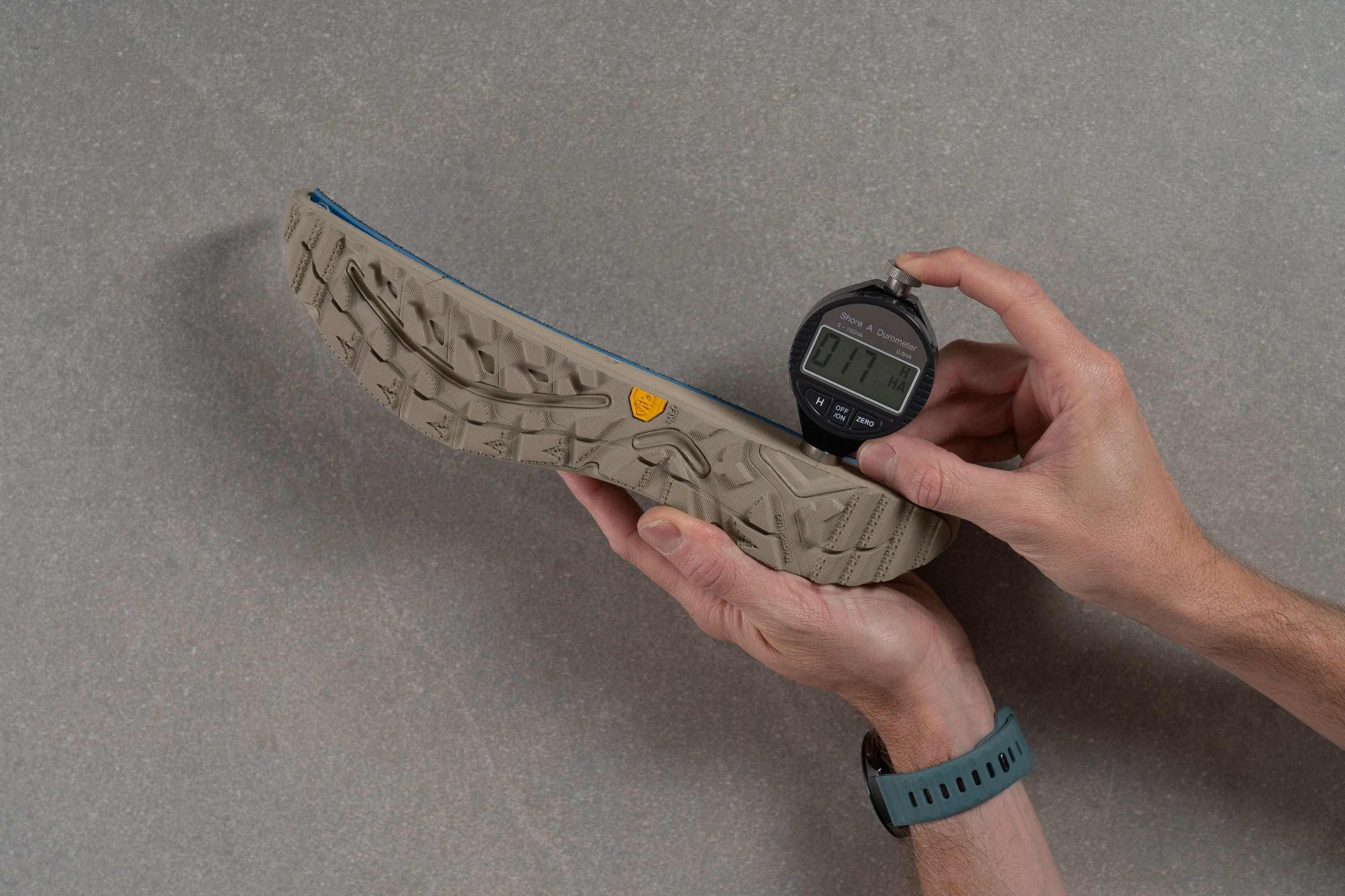 HOKA Kaha 3 GTX Midsole softness