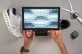 On Cloudsurfer 2 microscope