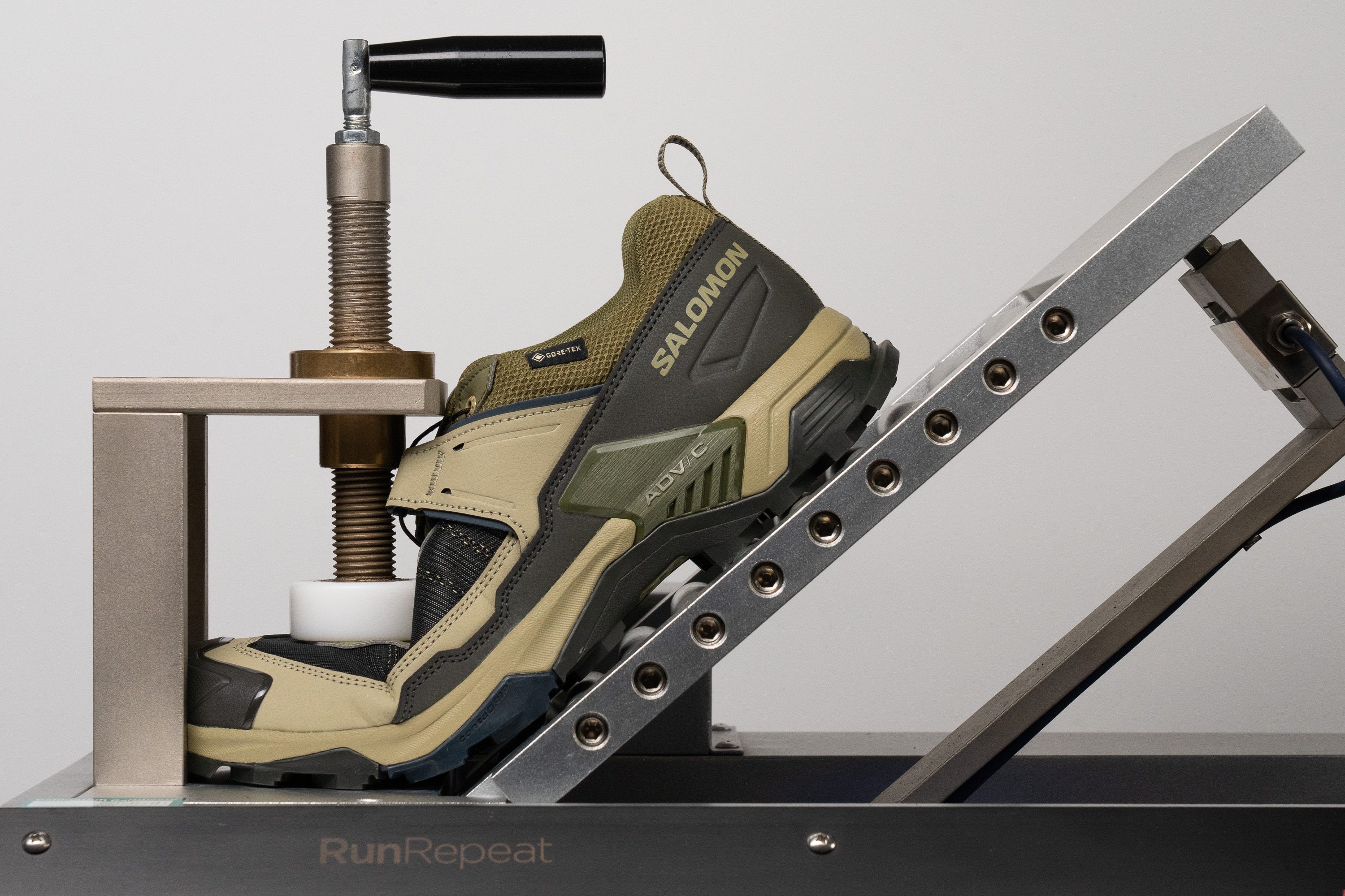 Salomon X Ultra 5 GTX Flexibility / Stiffness