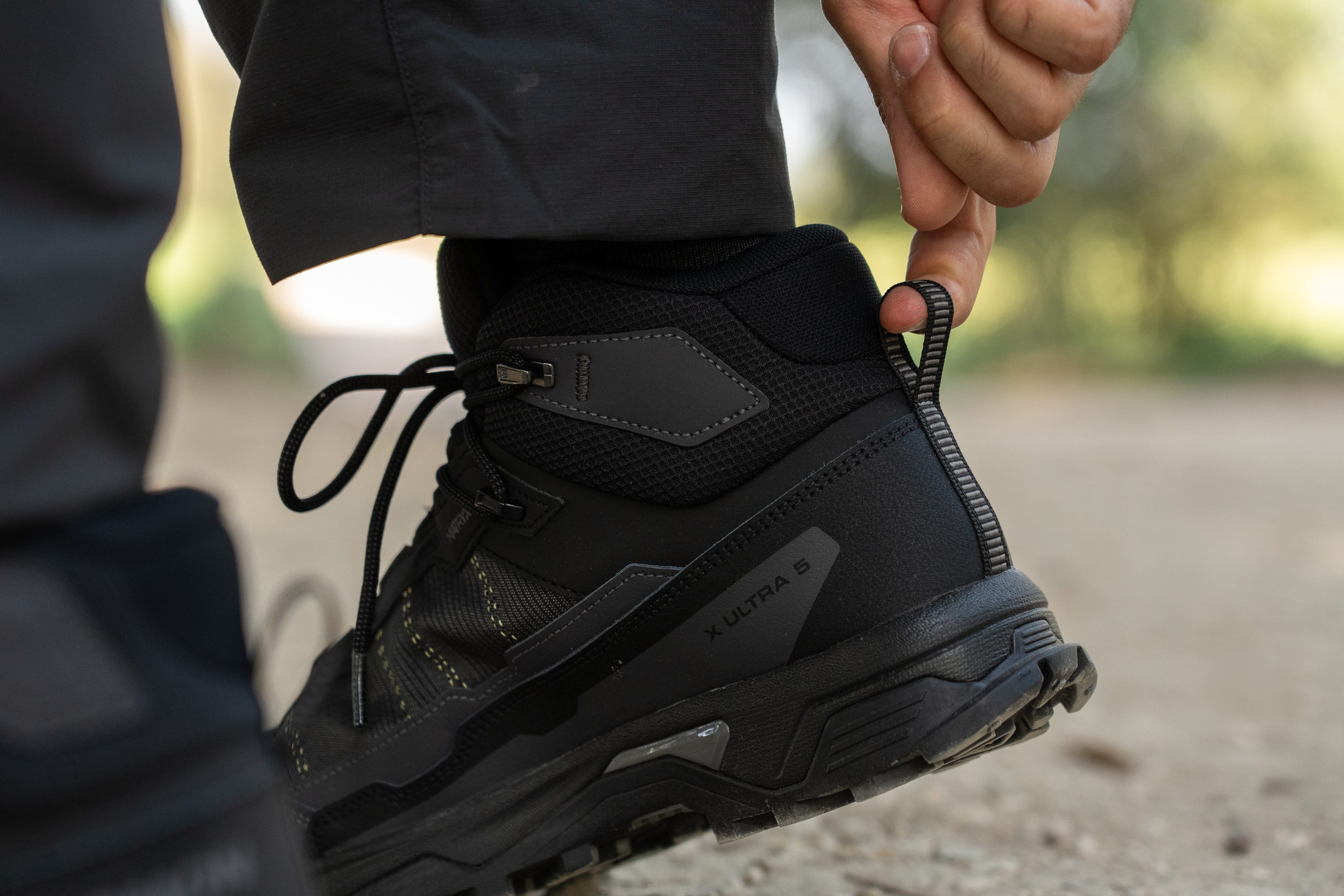 Salomon X Ultra 5 Mid GTX Heel tab