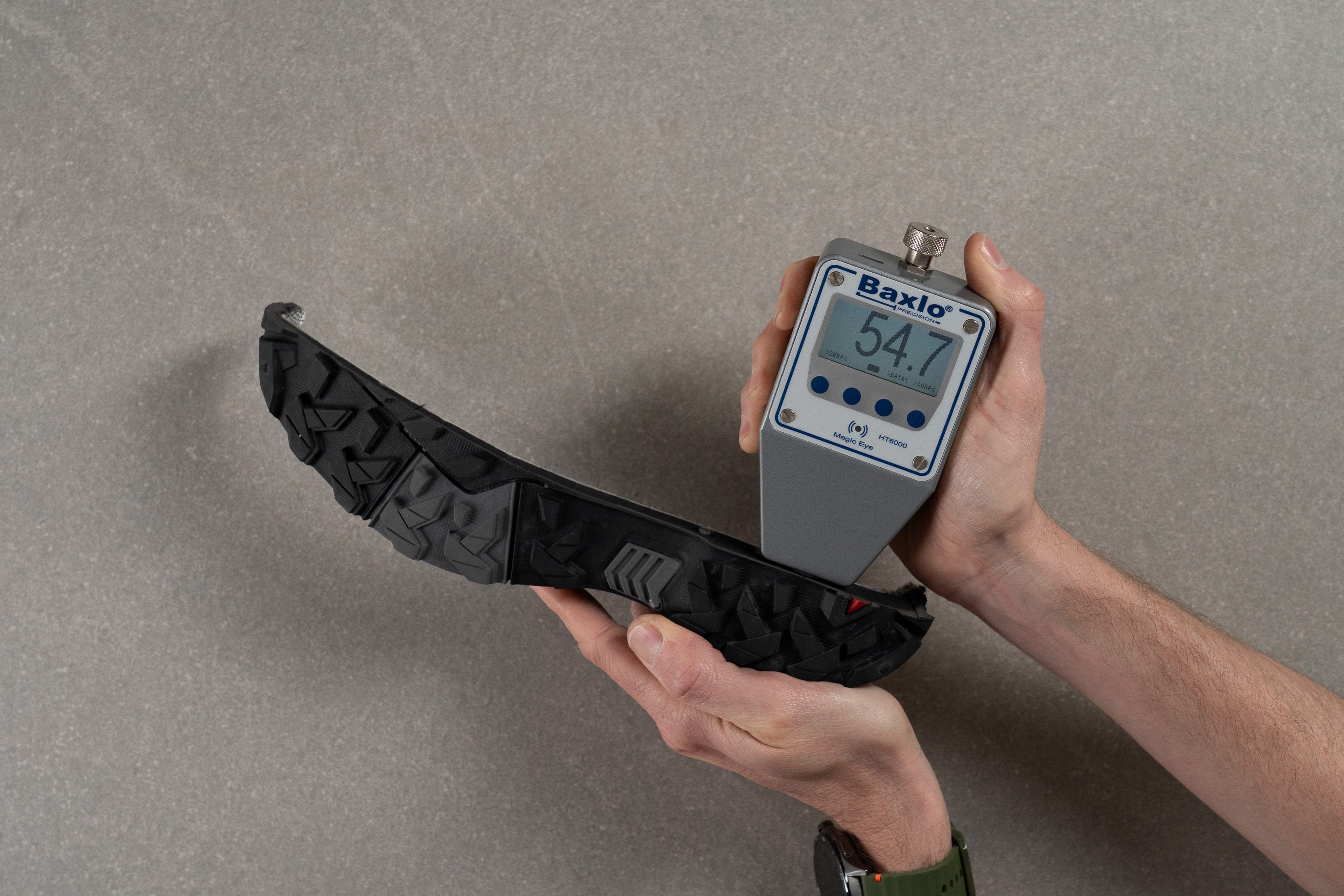 Salomon X Ultra 5 Mid GTX Midsole softness