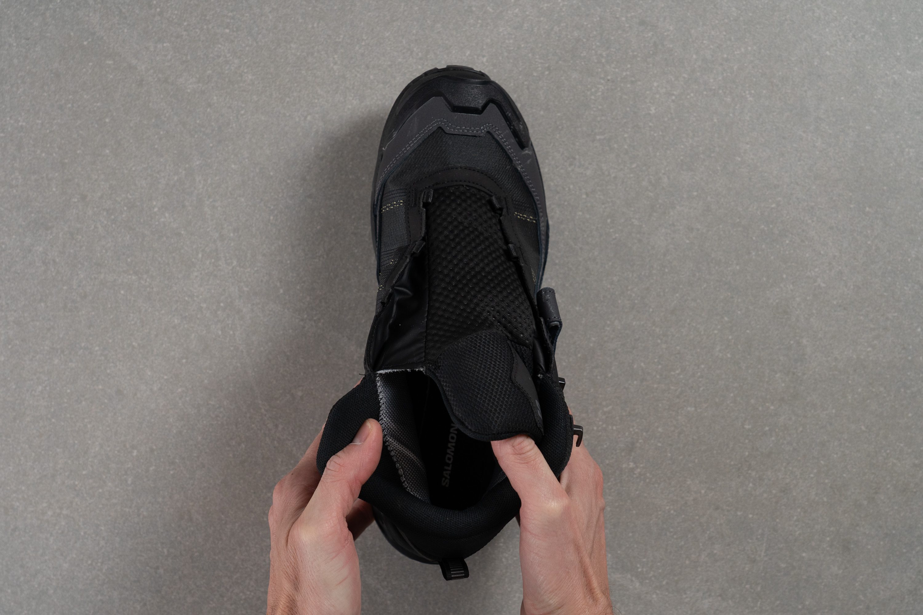 Salomon X Ultra 5 Mid GTX Tongue: gusset type