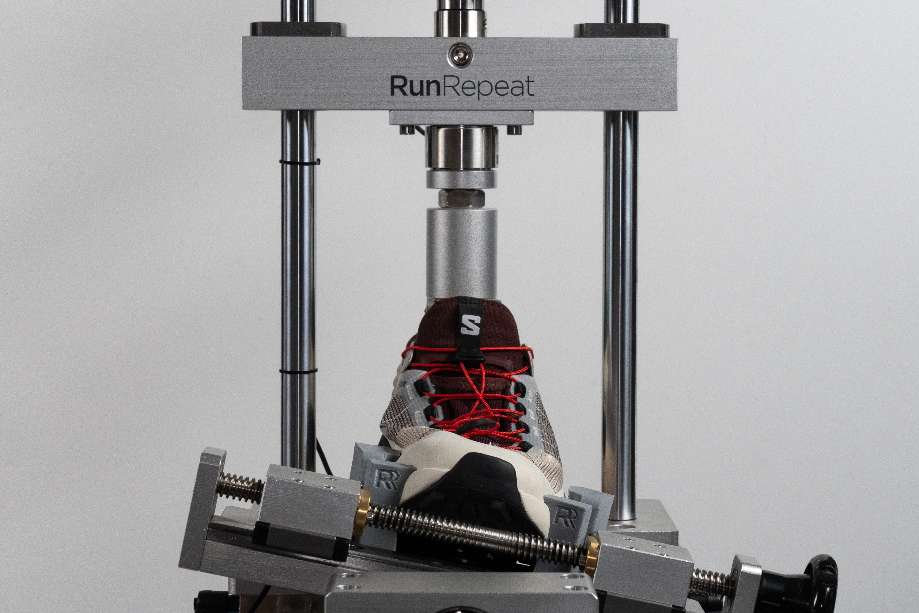 Salomon S/Lab Genesis Torsional rigidity