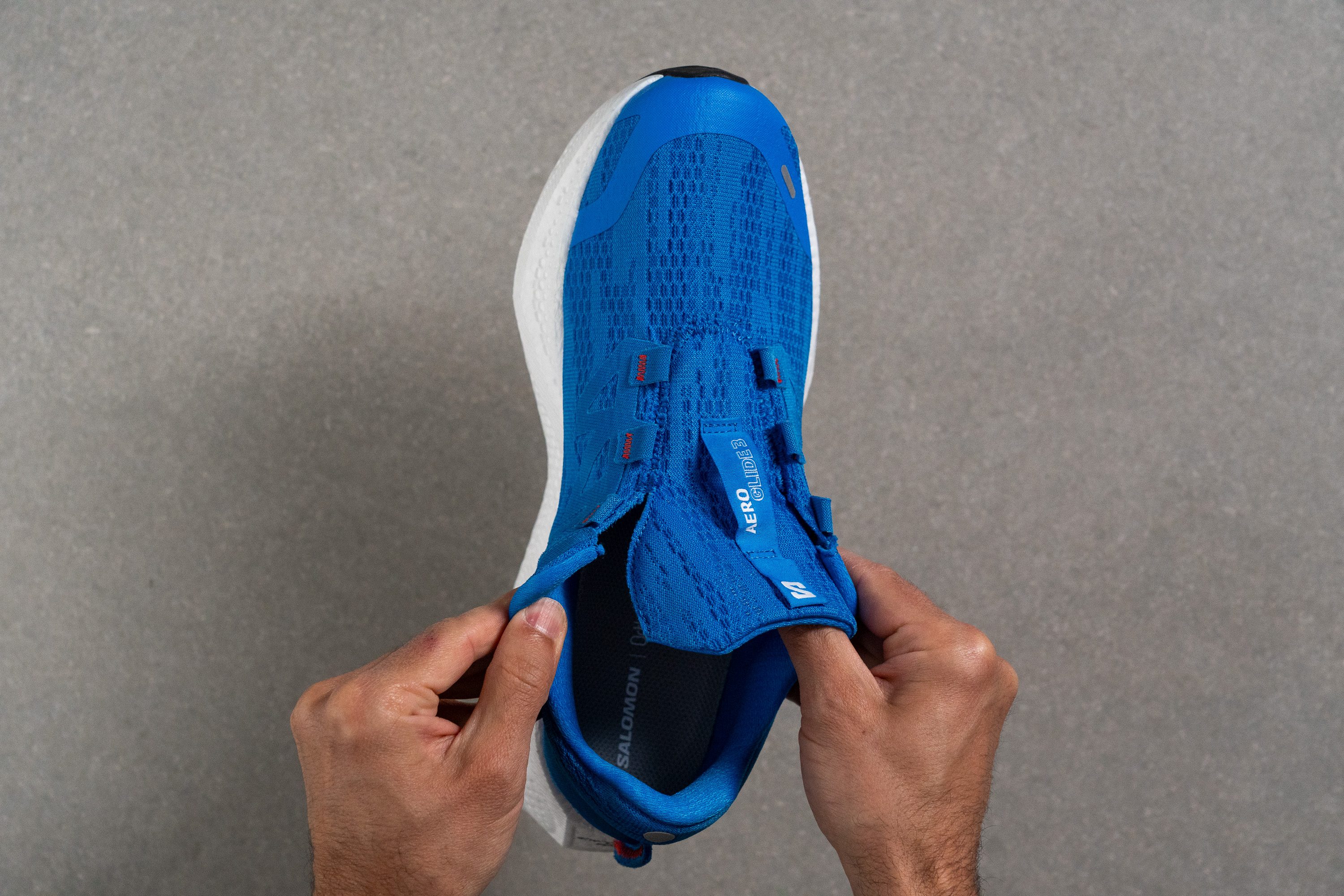 Salomon Aero Glide 3 Tongue: gusset type