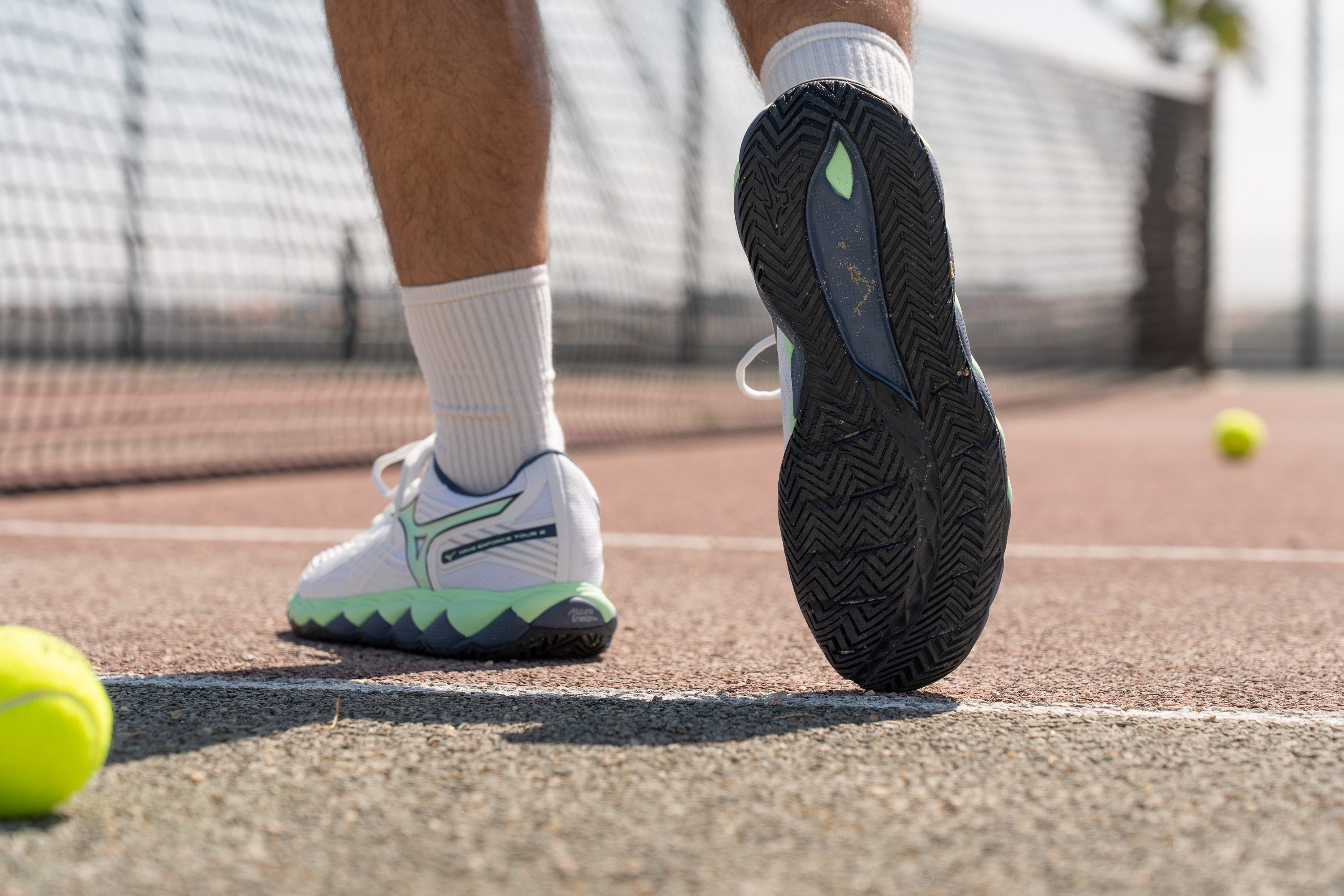 Mizuno Wave Enforce Tour 2 Outsole design
