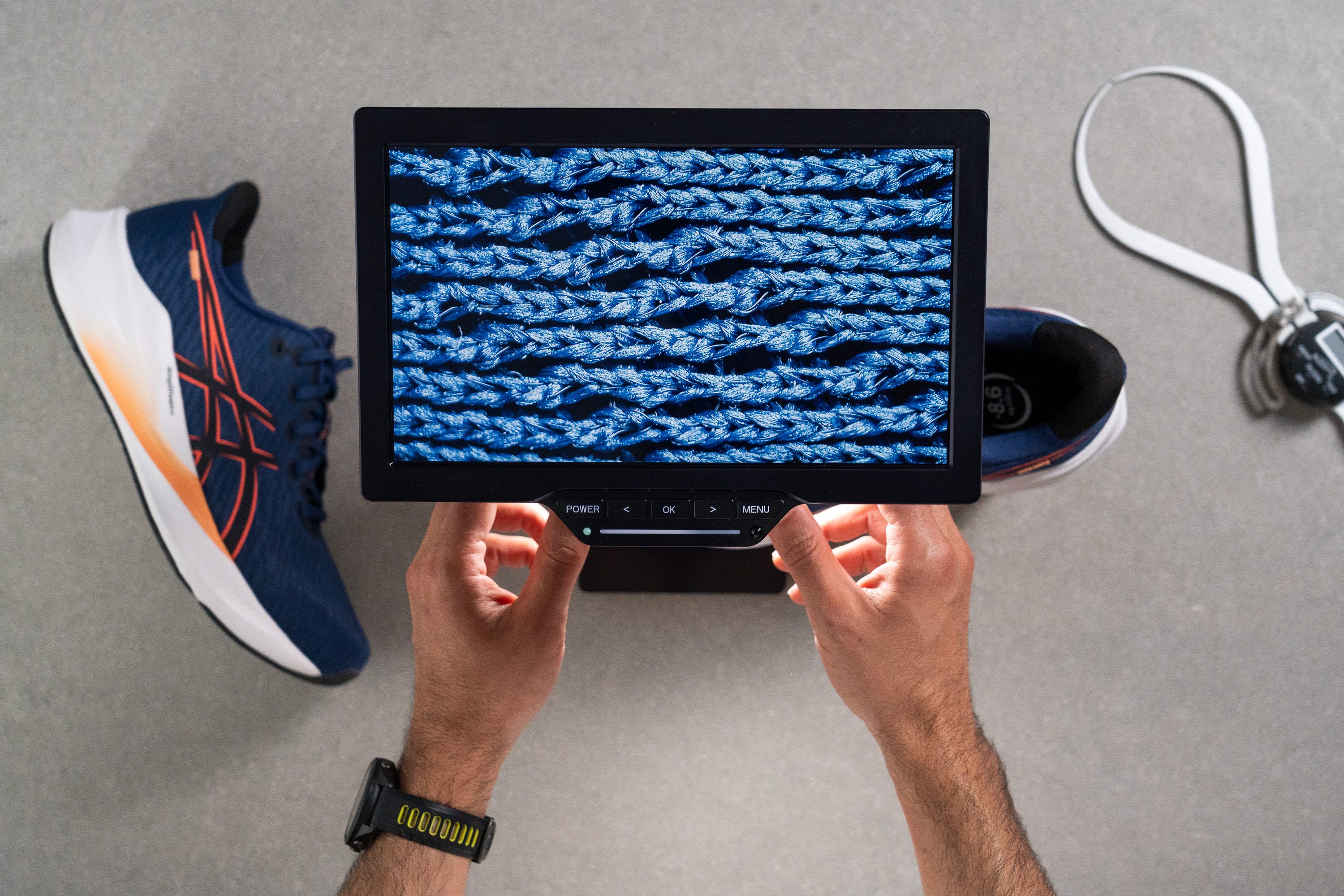 ASICS Versablast 4 microscope
