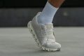 On Cloud 6 Waterproof forefoot flex