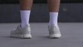 On Cloud 6 Waterproof Lateral stability test