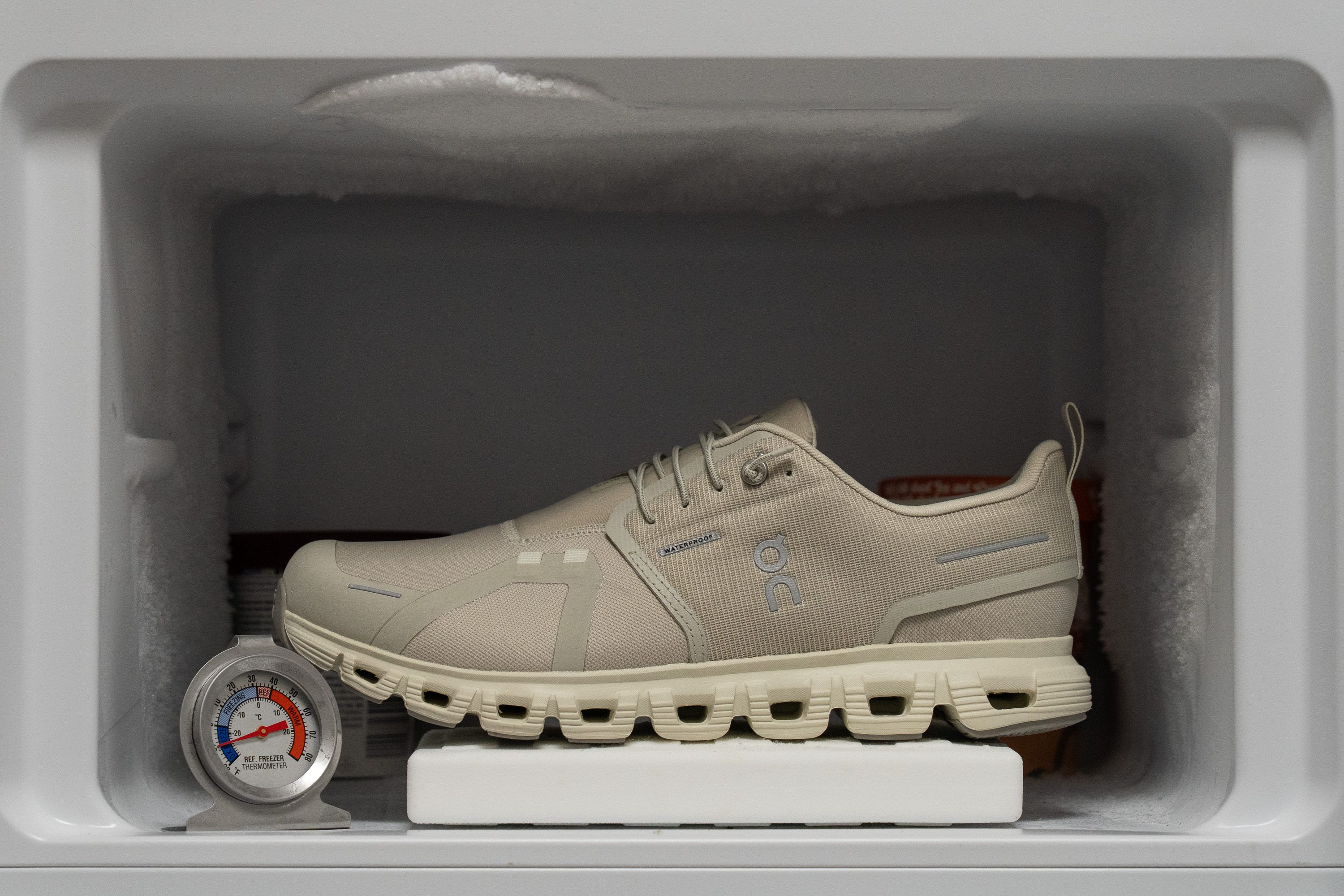 On Cloud 6 Waterproof Midsole softness in cold (%)