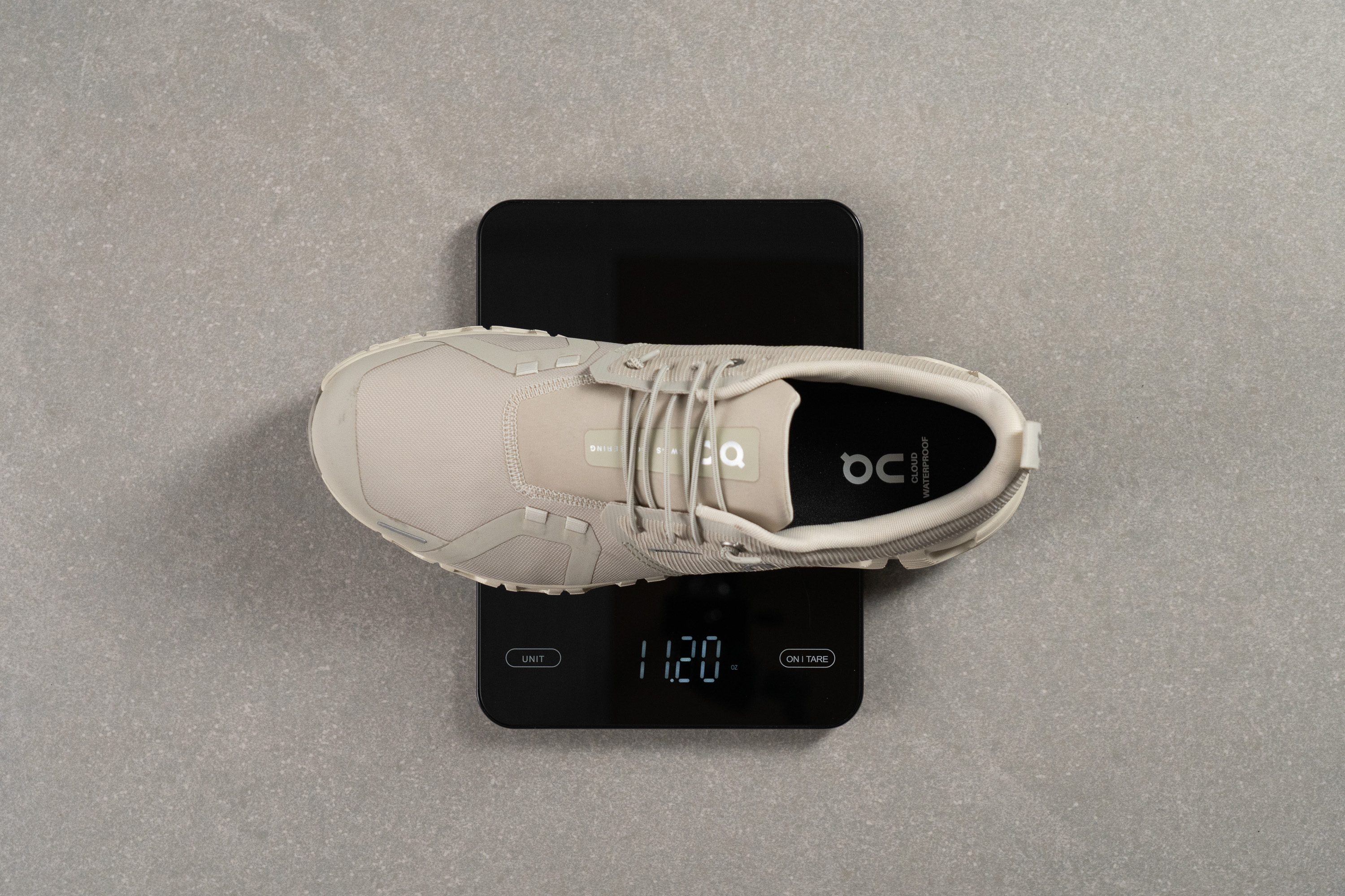 On Cloud 6 Waterproof Weight