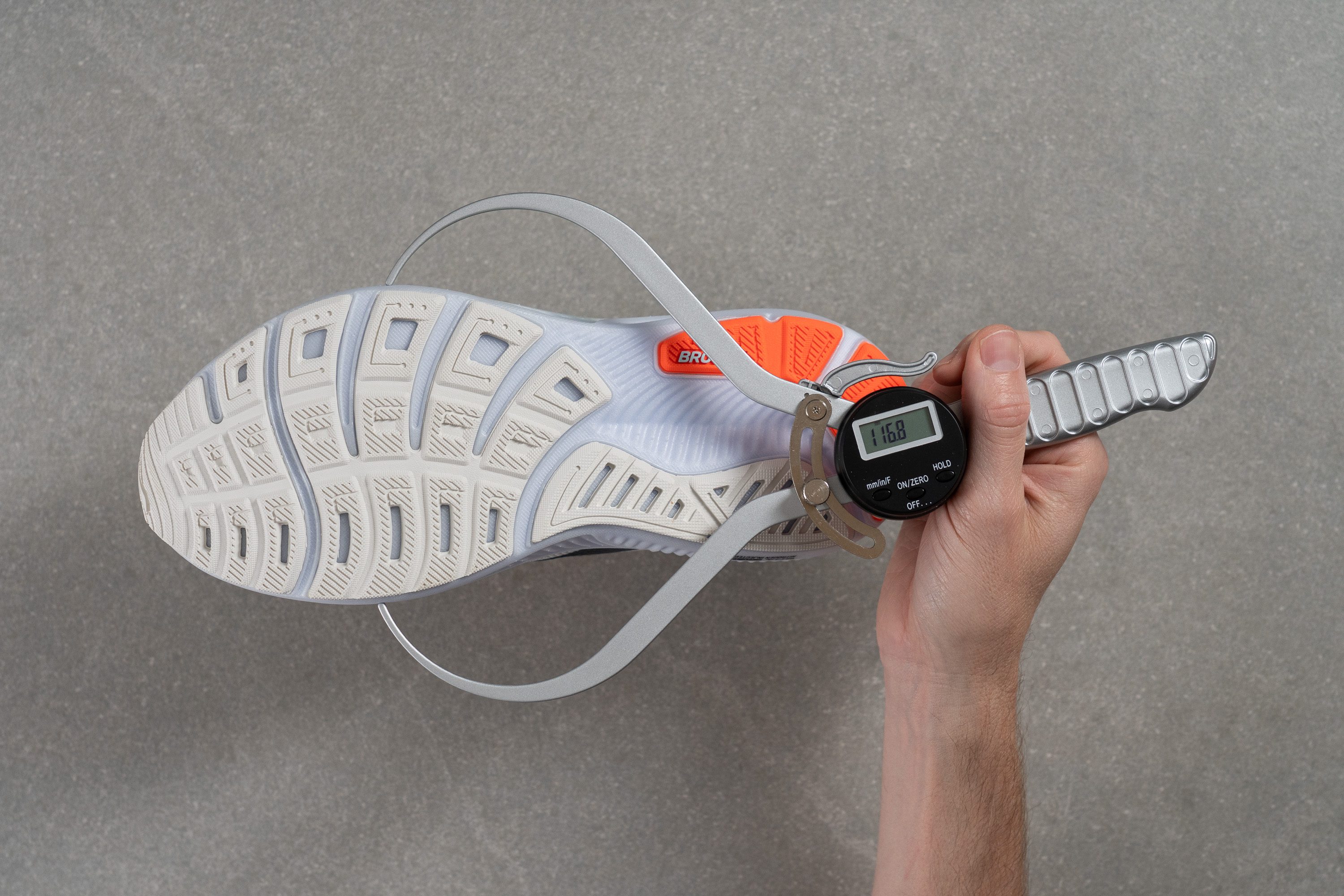 Brooks Ghost 17 Midsole width - forefoot