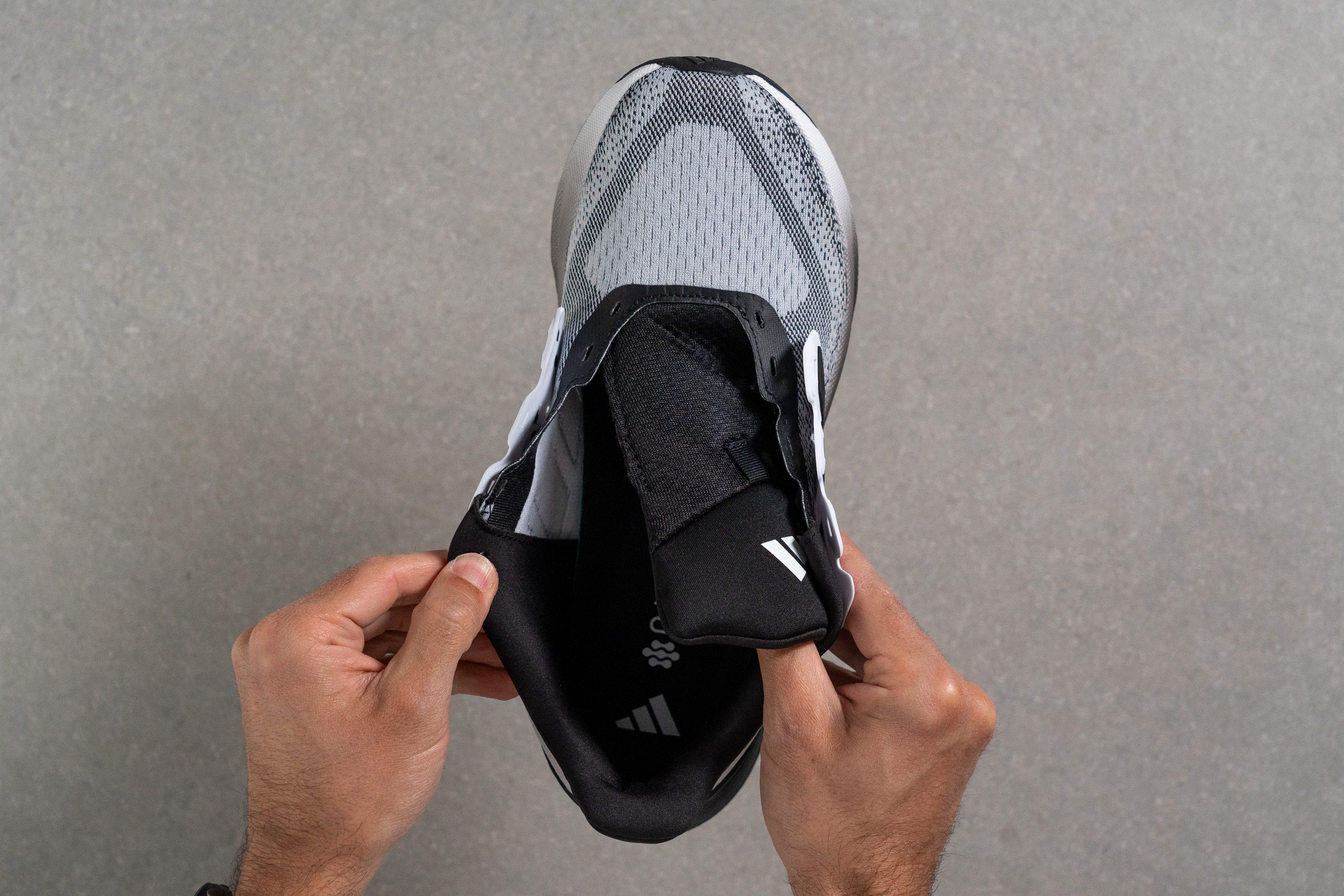 Adidas Ultrarun 5 Tongue: gusset type
