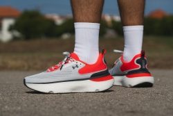 Cut in half: Under Armour Infinite Elite 2 Review (2025) | RunRepeat