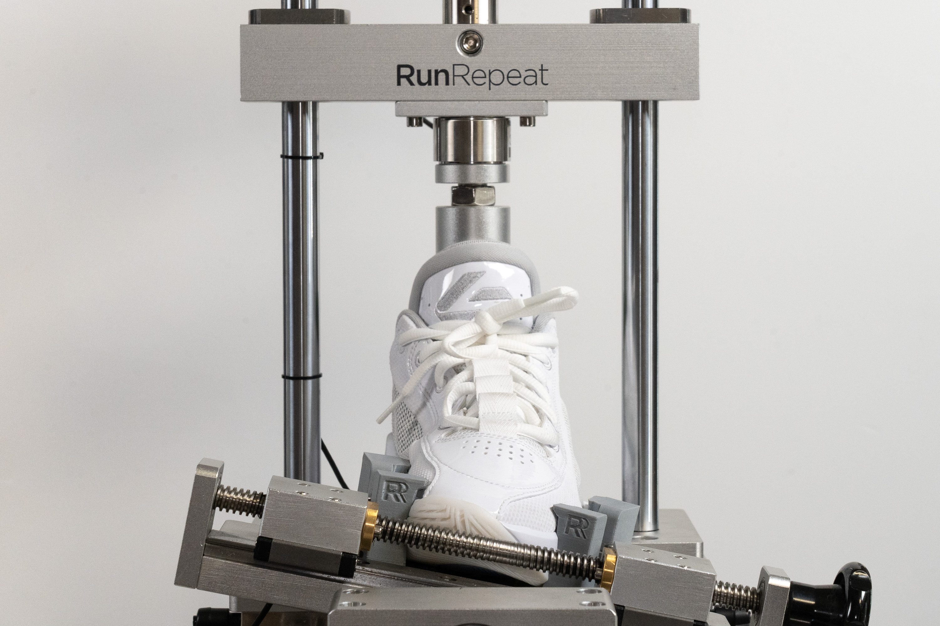 Jordan Luka 77 Torsional rigidity