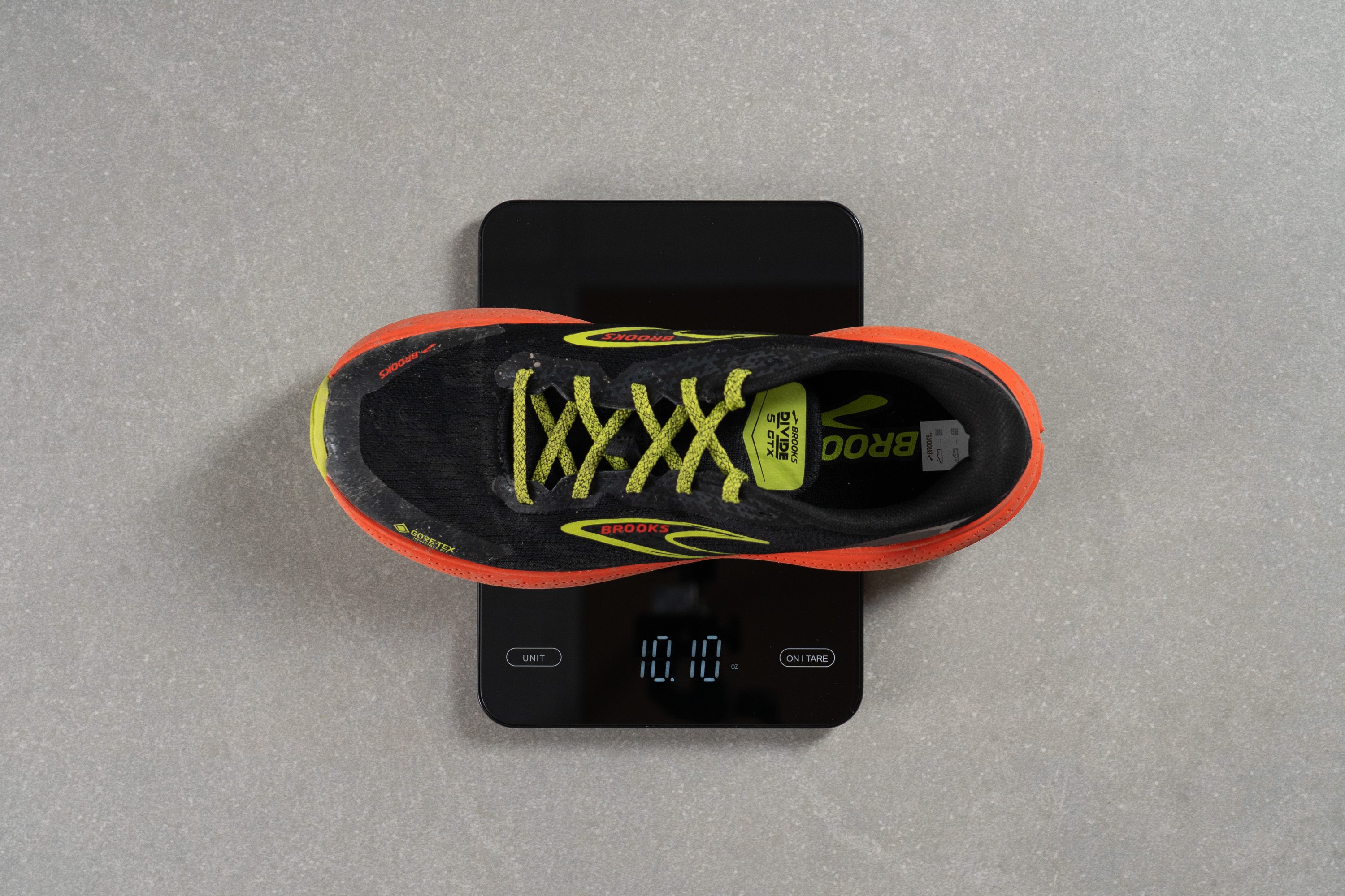 Brooks Divide 5 GTX Weight