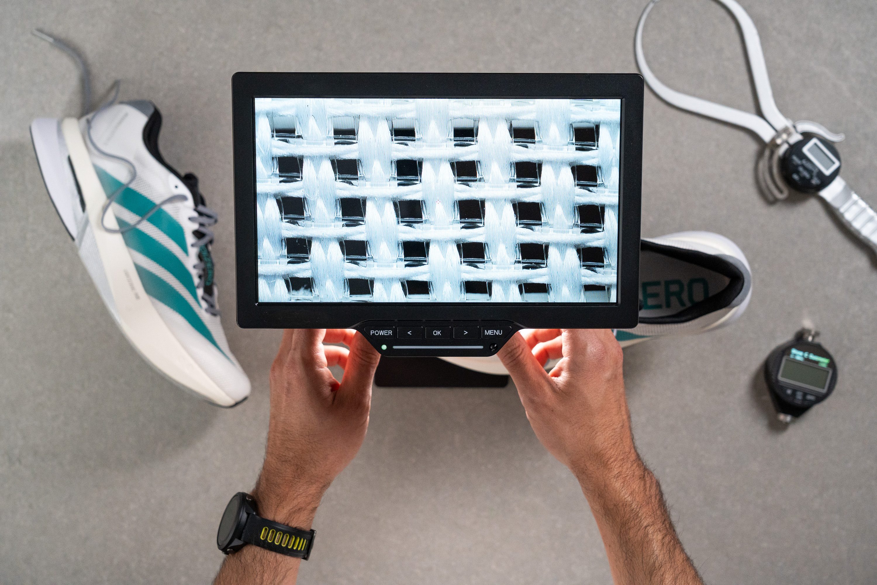 Adidas Adizero Boston 13 microscope