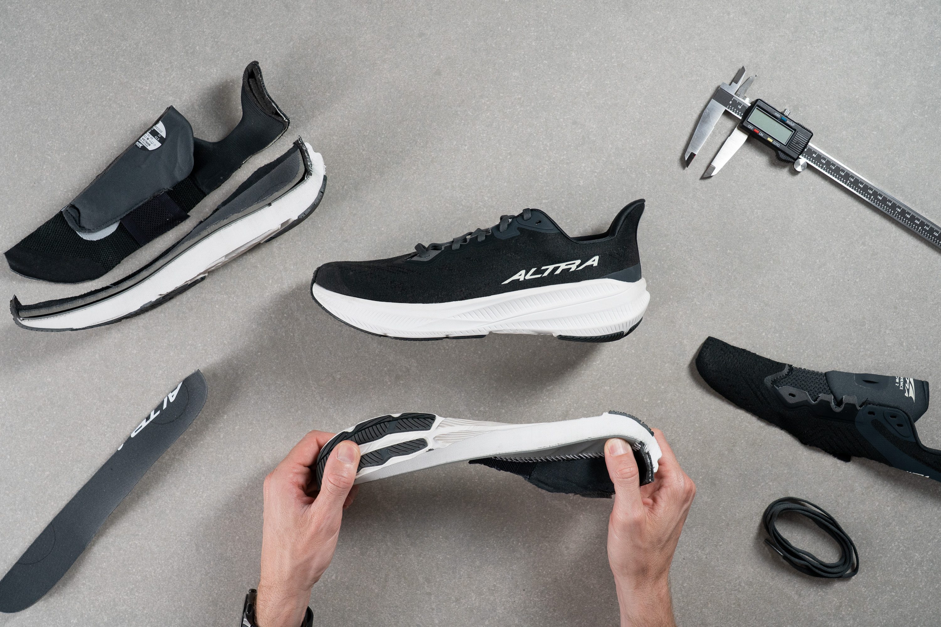 Altra Experience Flow 2 parts