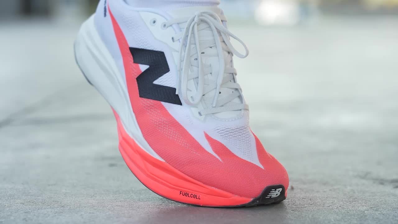 Cut in half: New Balance FuelCell SuperComp Elite v5 Review (2025
