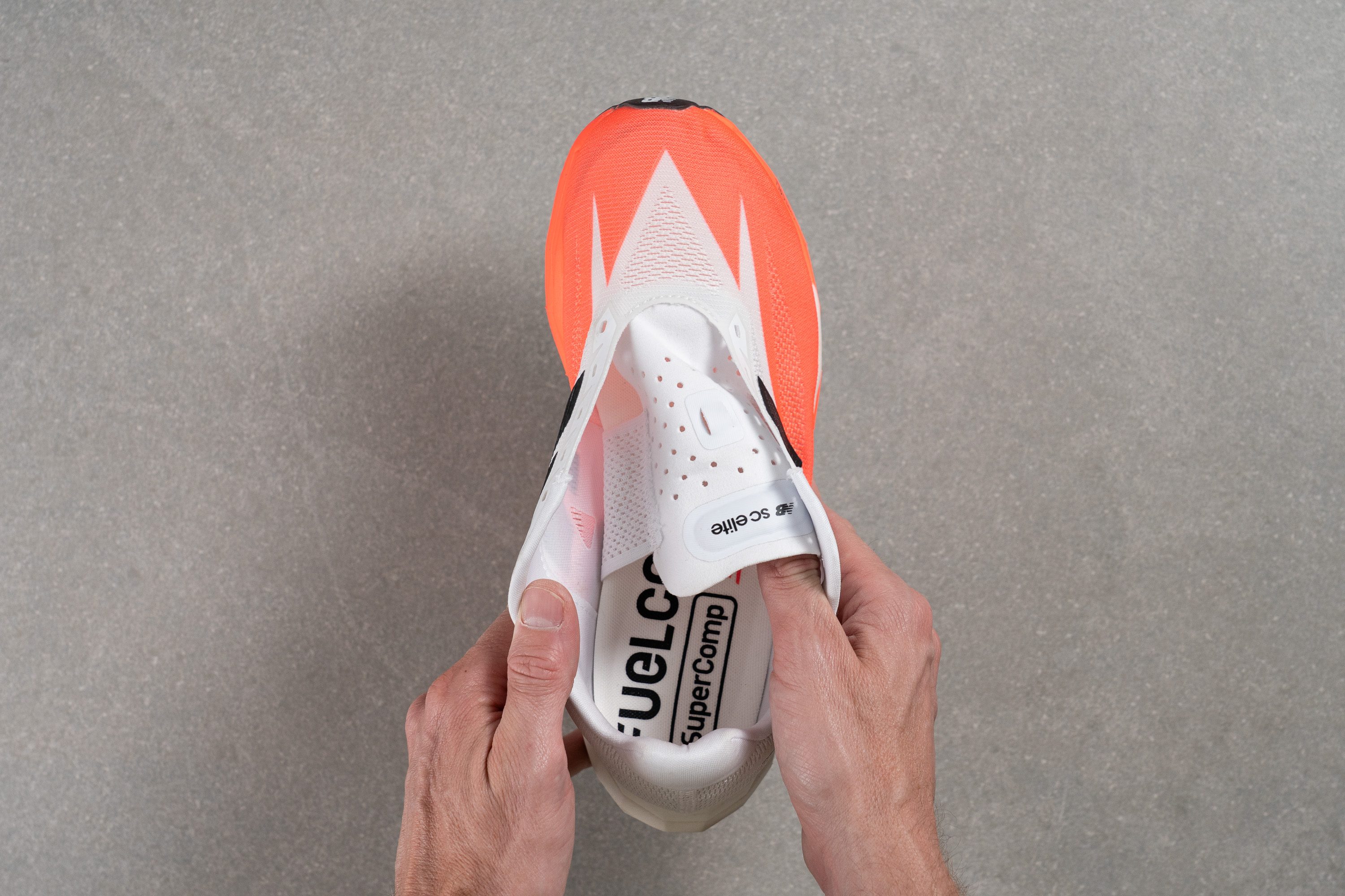 New Balance FuelCell SuperComp Elite v5 Tongue: gusset type