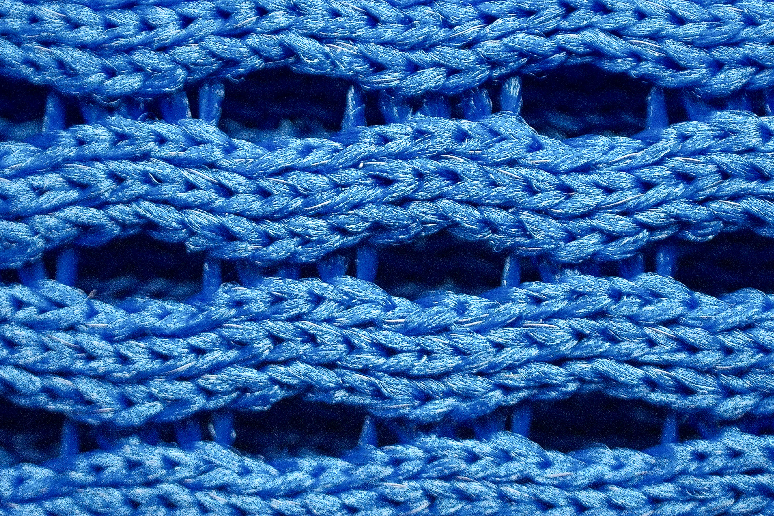 Nike Quest 6 mesh microscope 2