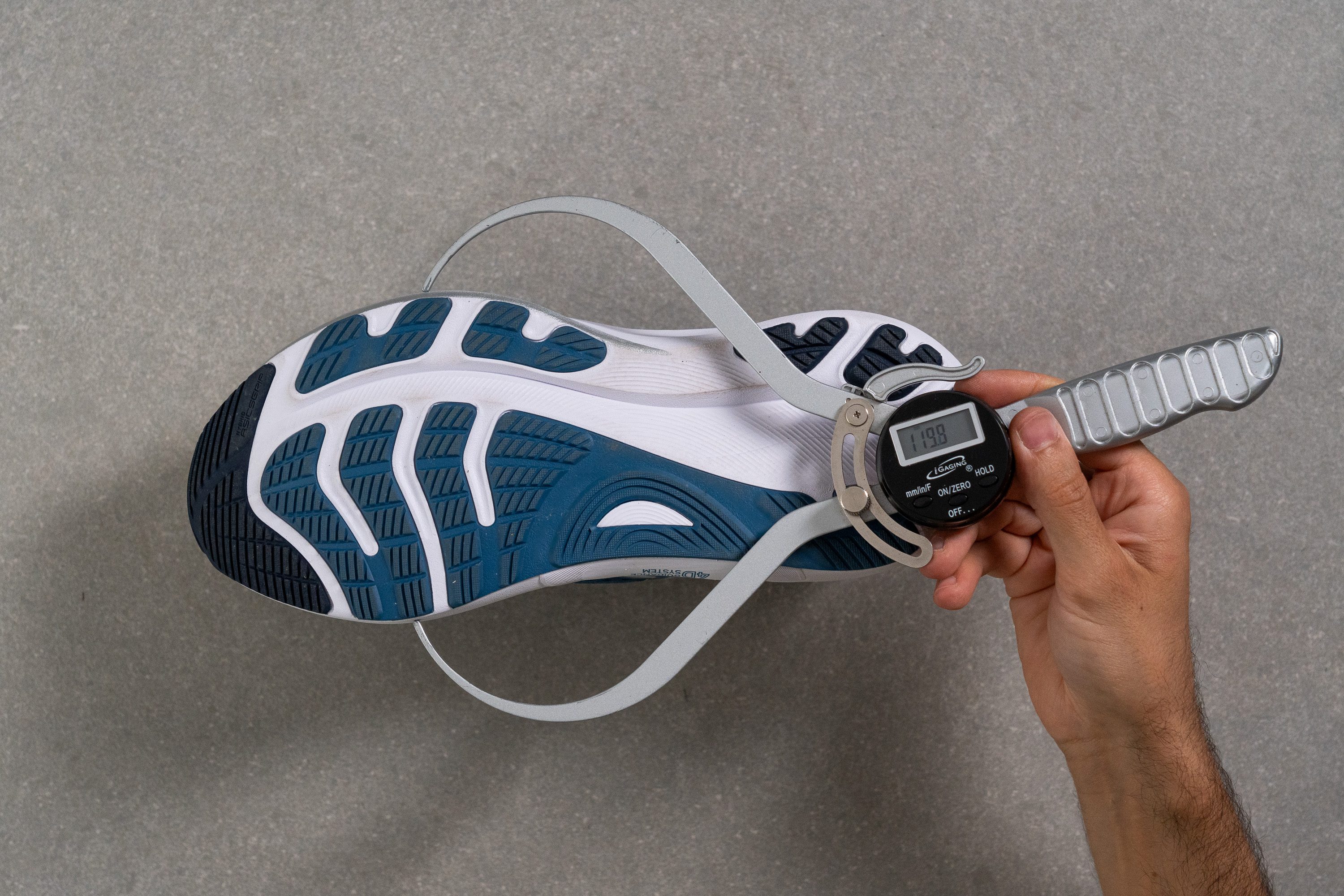 ASICS Gel Kayano 32 Midsole width - forefoot
