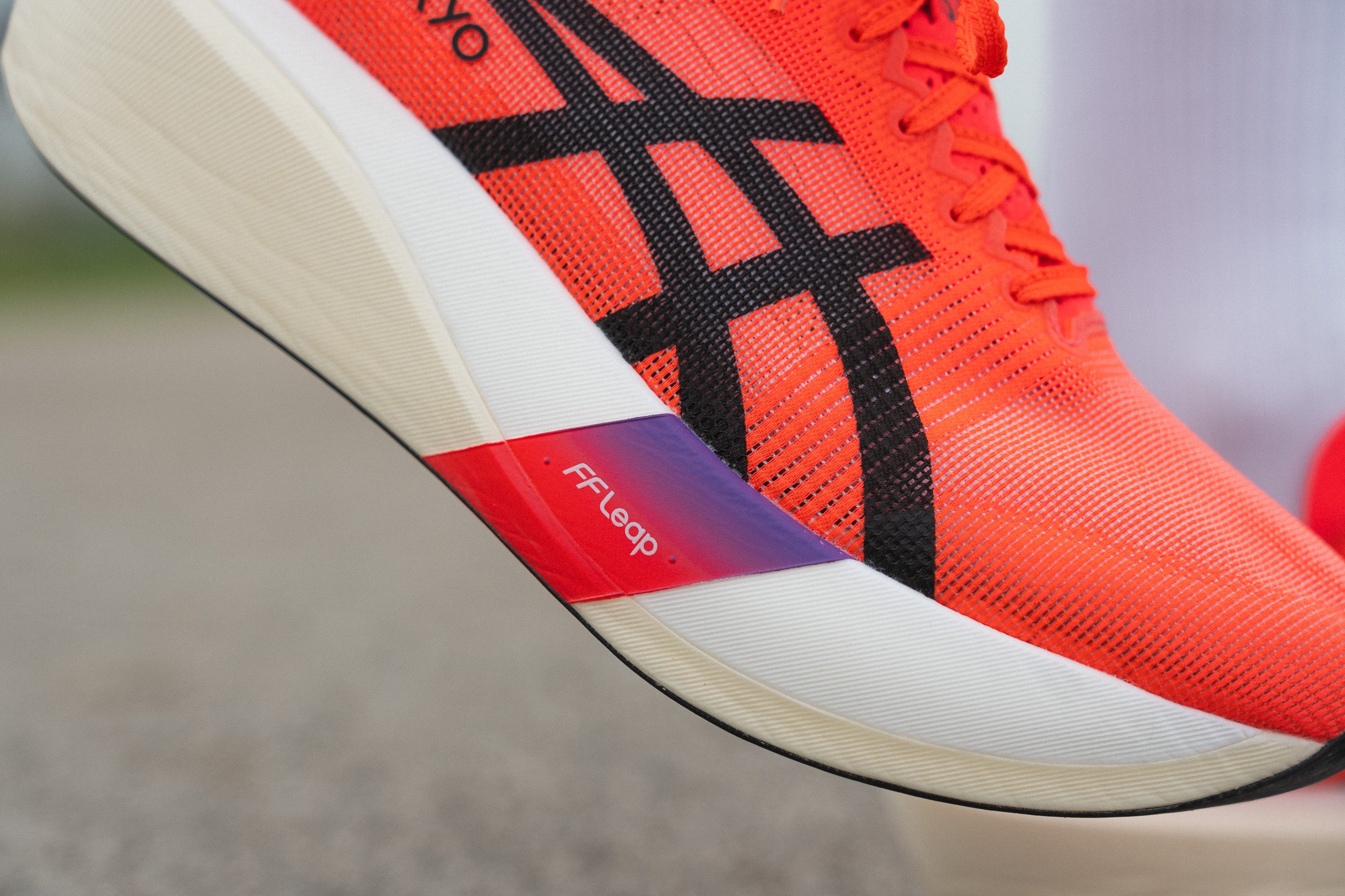 ASICS Metaspeed Edge Tokyo FF Leap