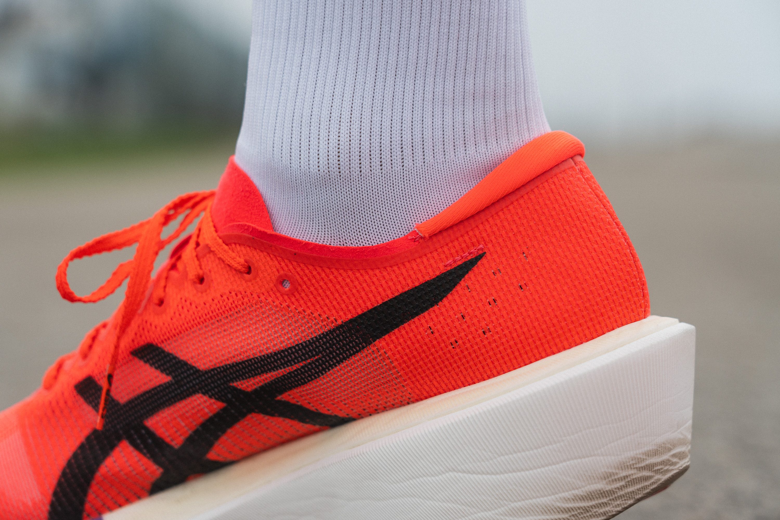 ASICS Metaspeed Sky Tokyo Heel tab
