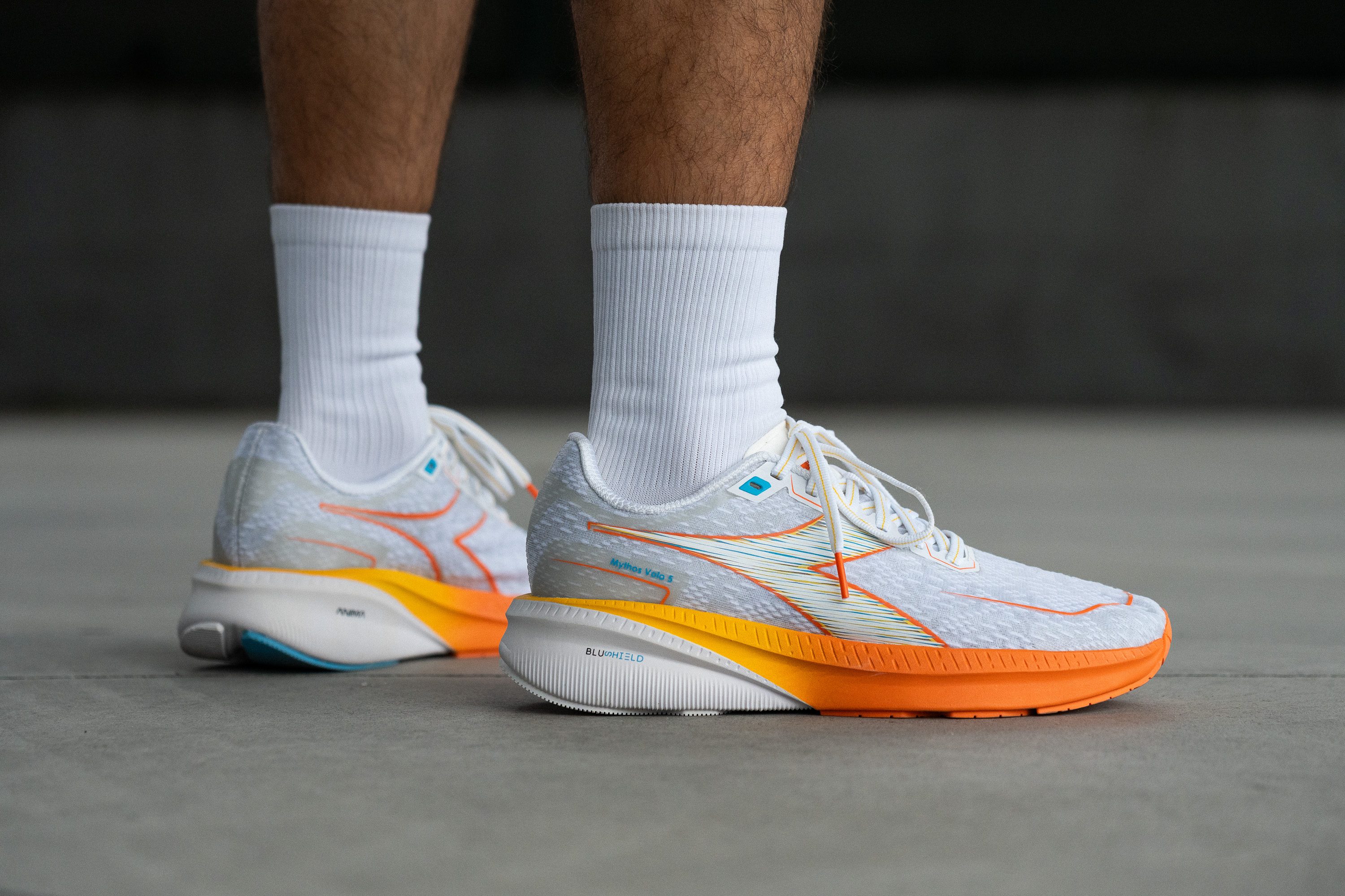 Diadora Mythos Blushield Volo 5