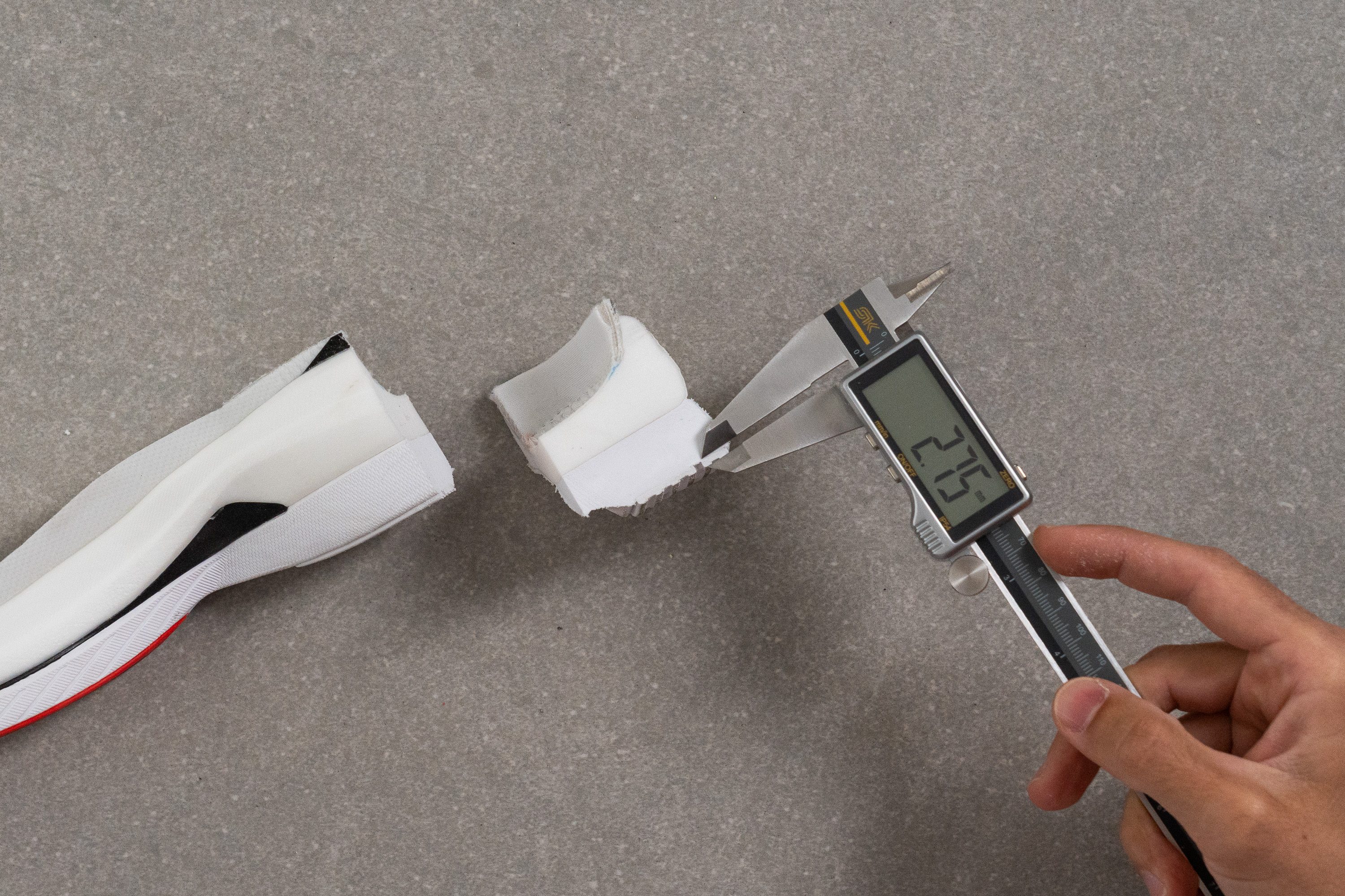 Salomon S/Lab Spectur Outsole thickness