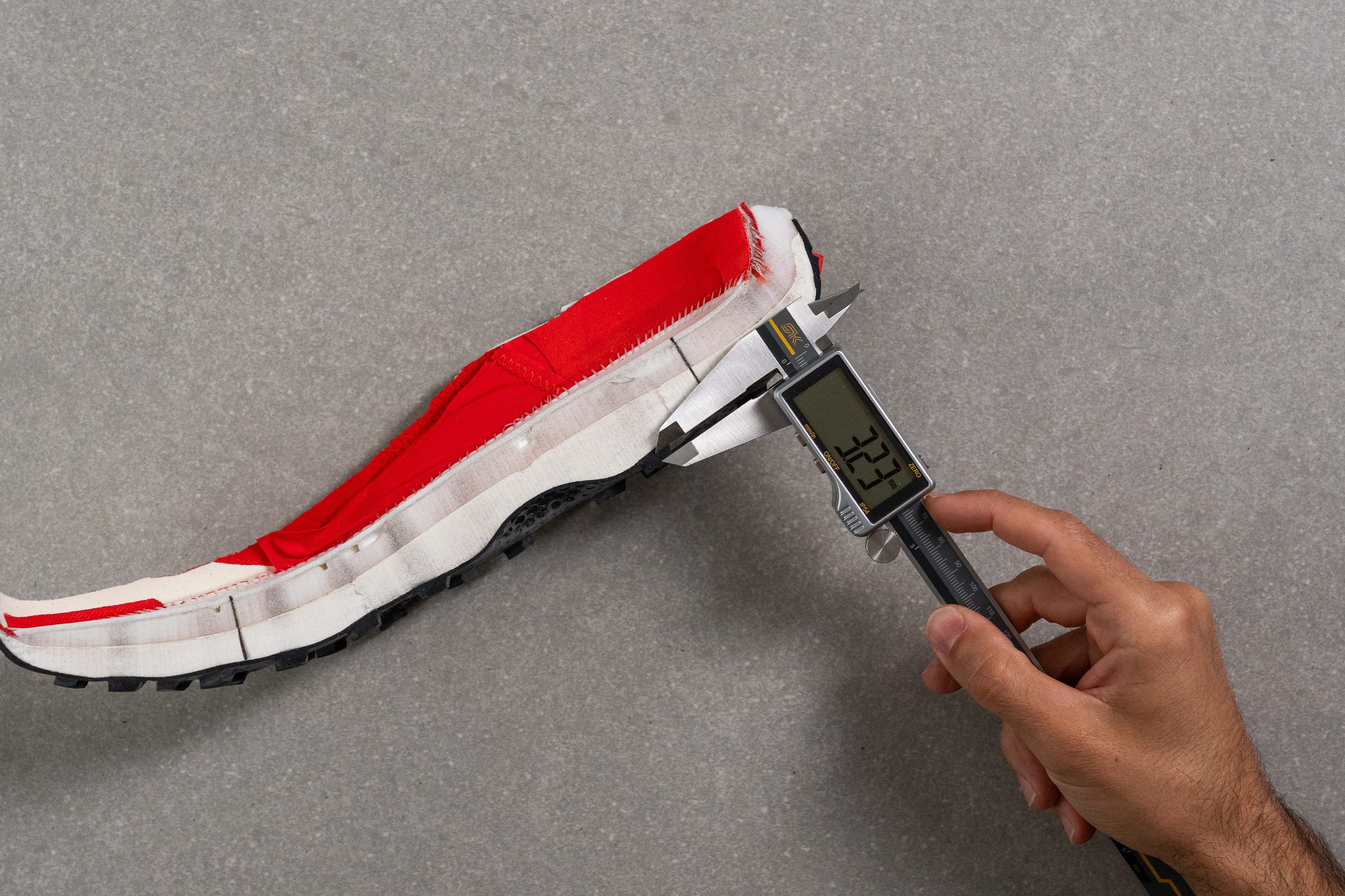 Salomon S/Lab Ultra Glide Lug depth